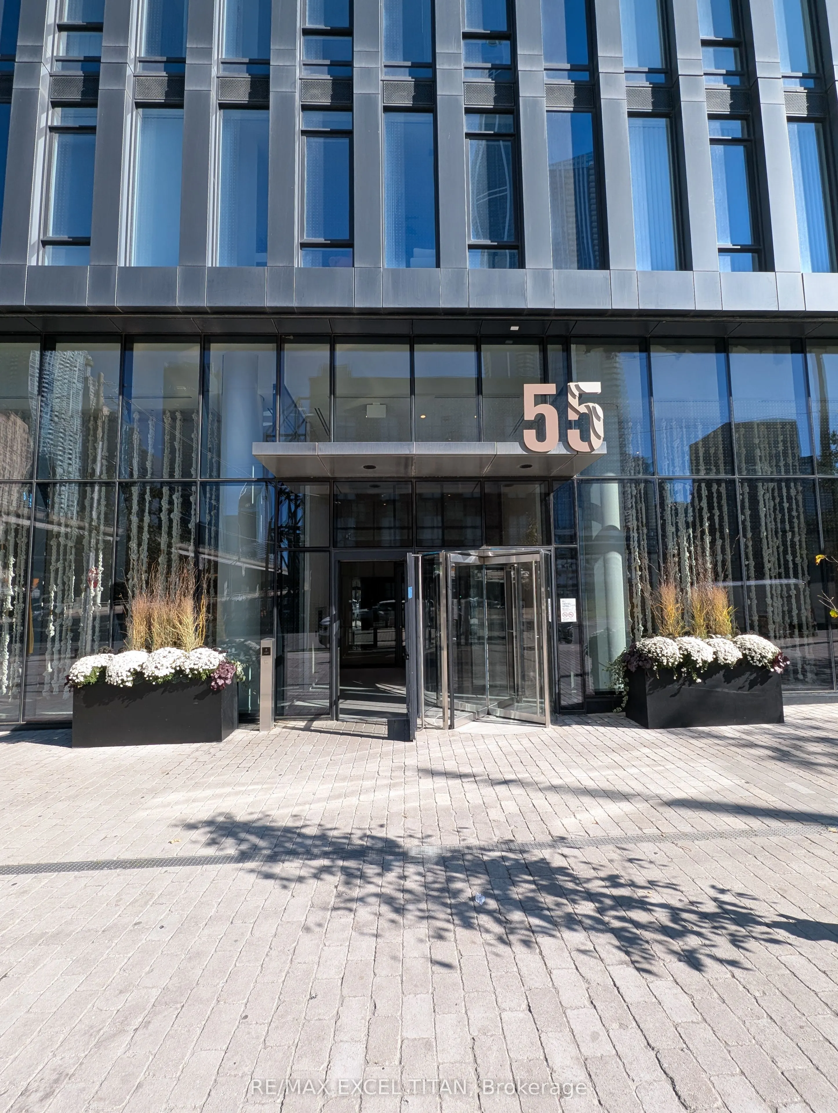 55 Cooper Street #PH108