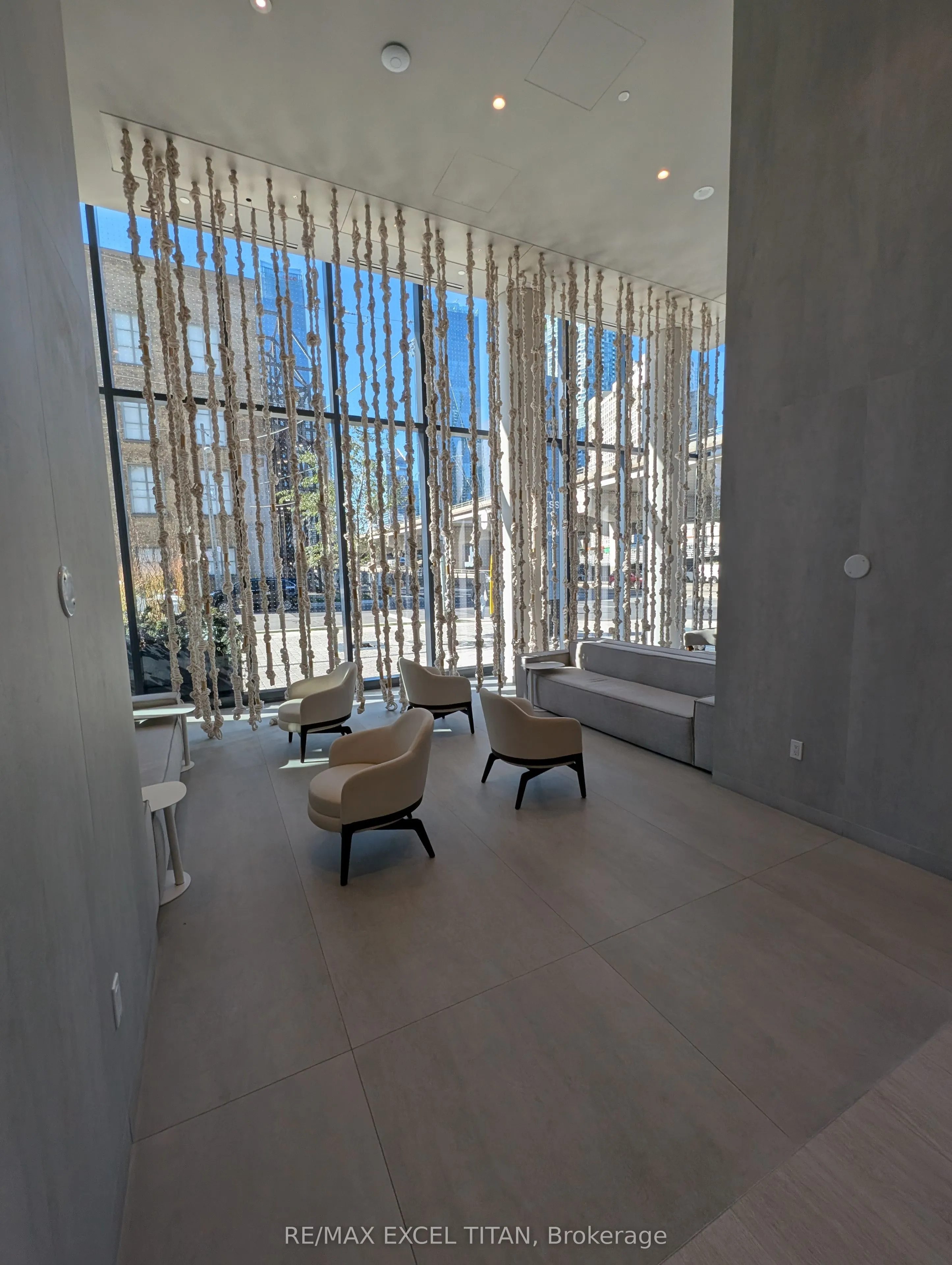 55 Cooper Street #PH108