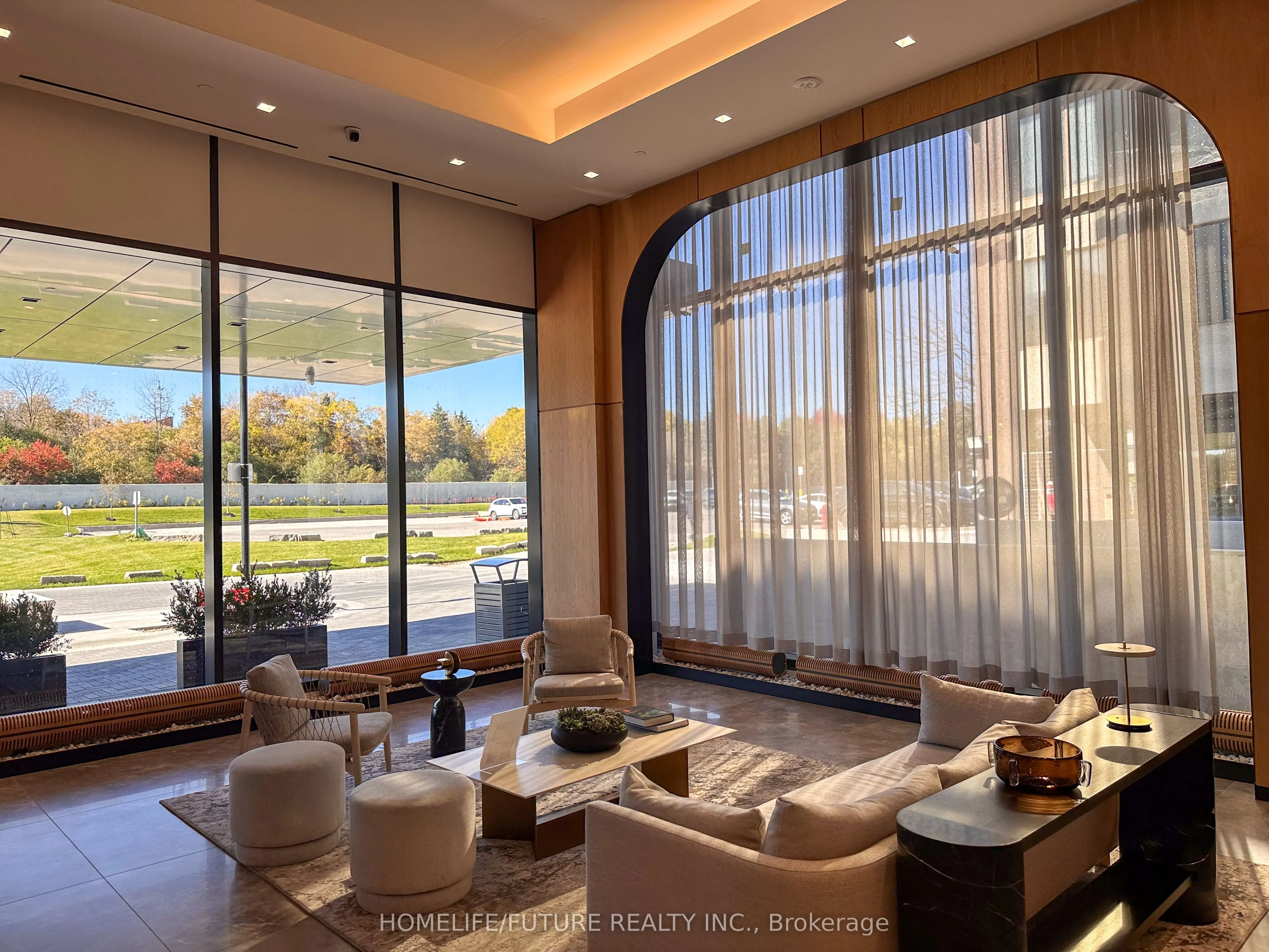 29 Green Trail #1807