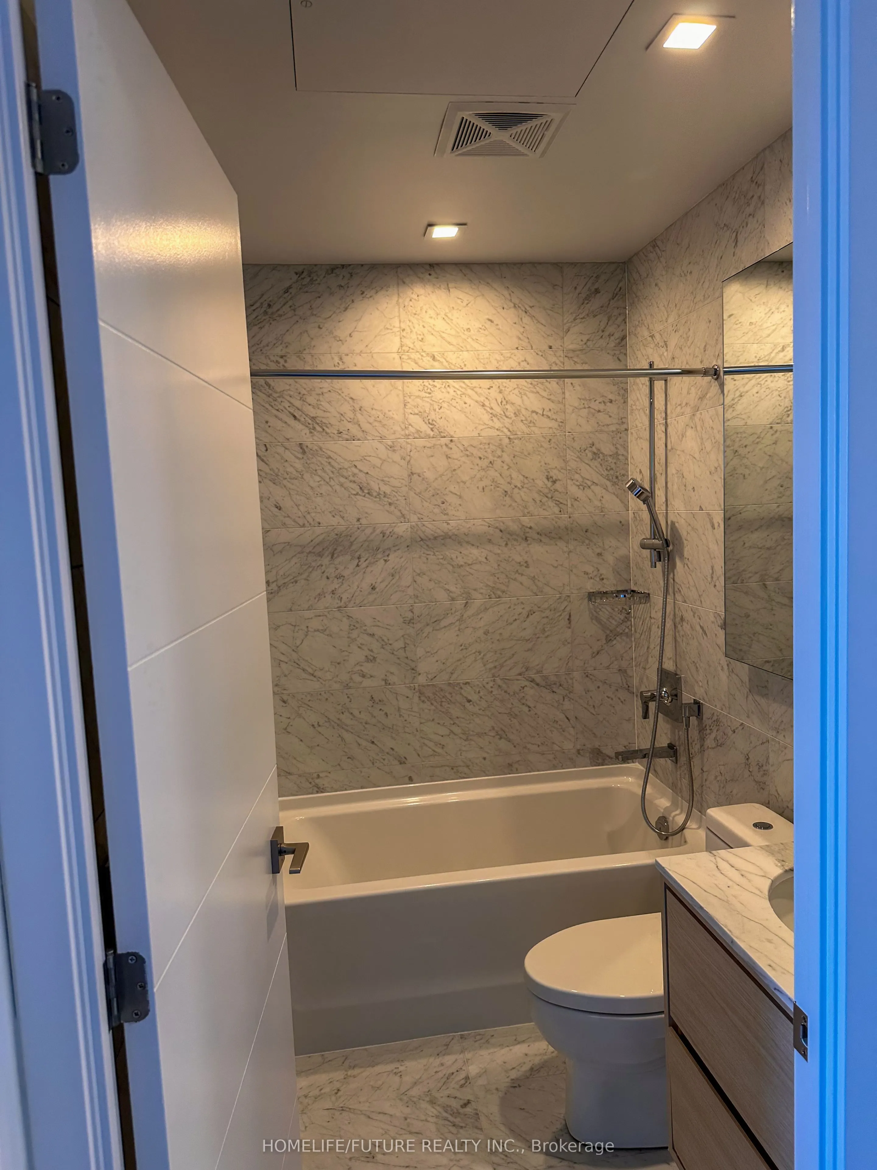 29 Green Trail #1807