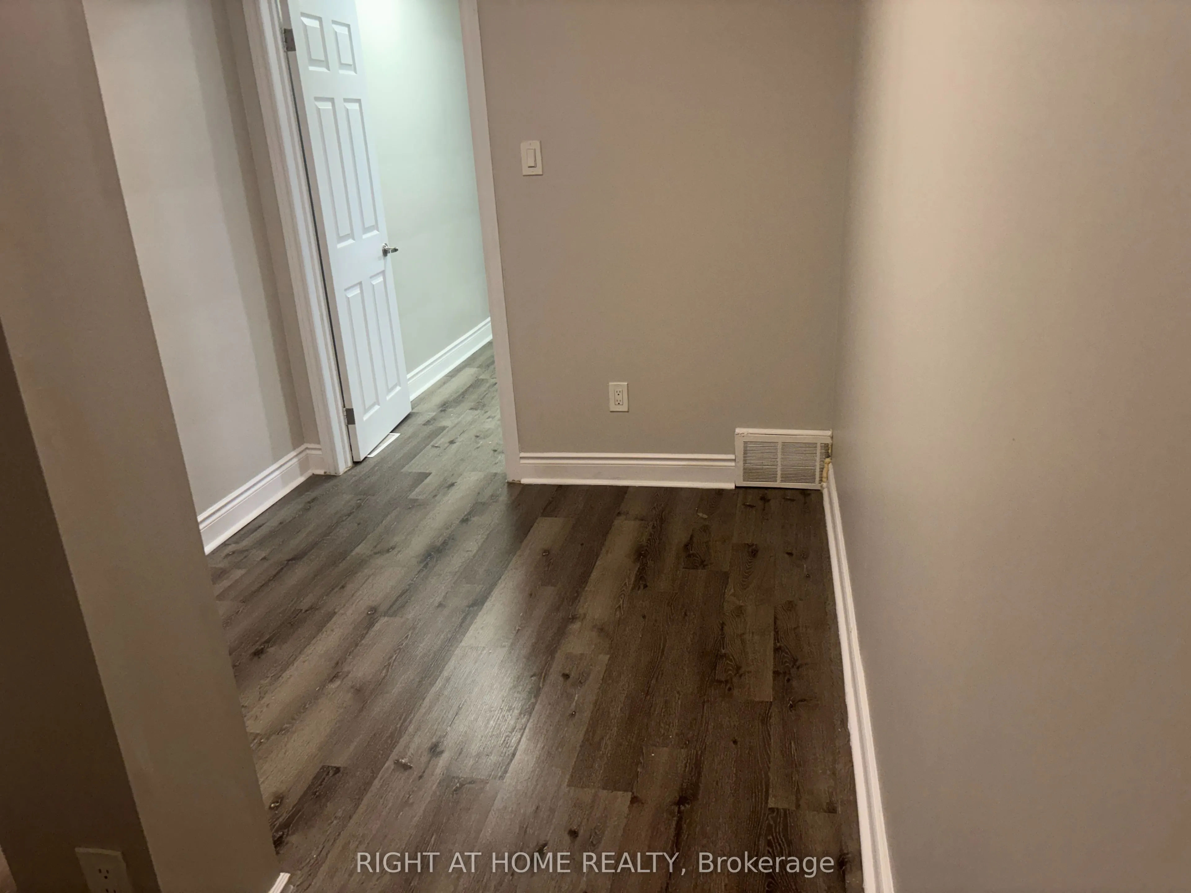 511 Oakwood Avenue #Main