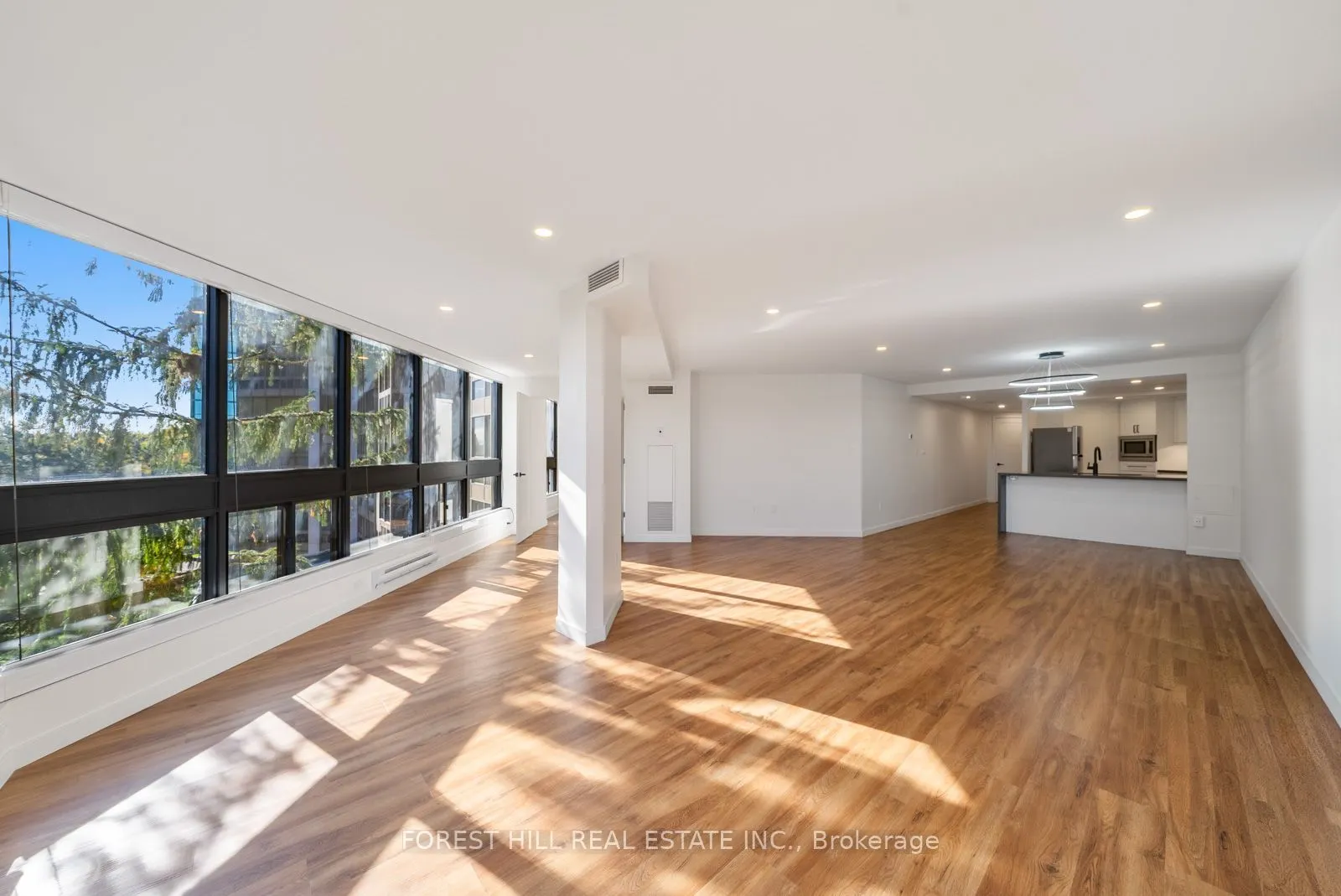 10 Kenneth Avenue #509