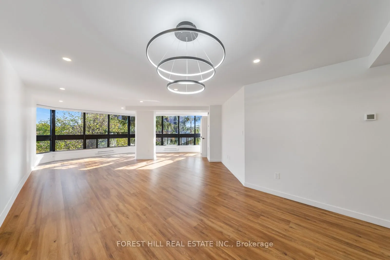 10 Kenneth Avenue #509