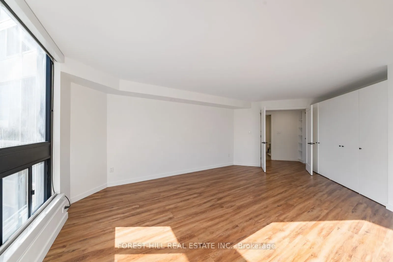 10 Kenneth Avenue #509