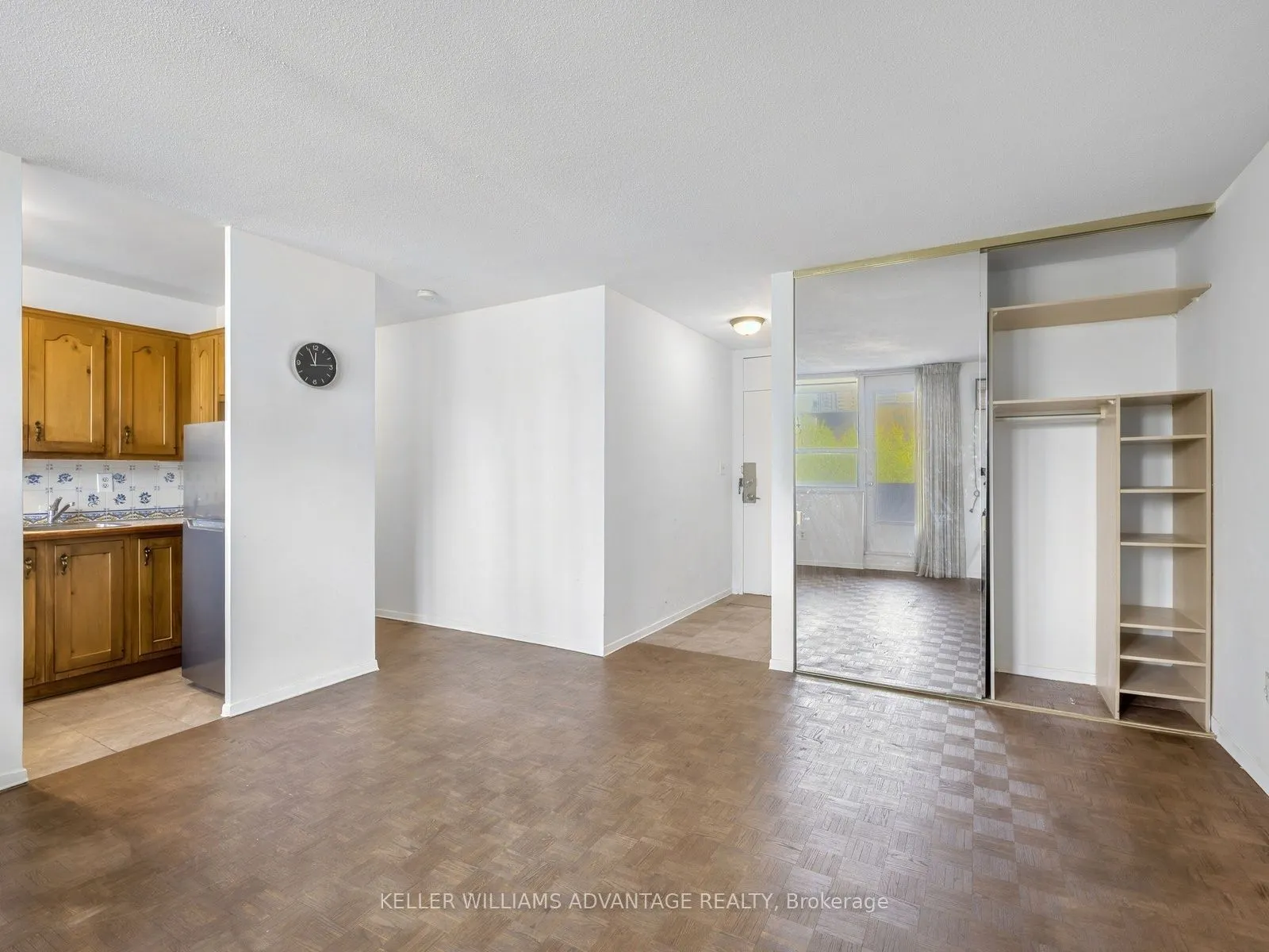 40 Homewood Avenue #807