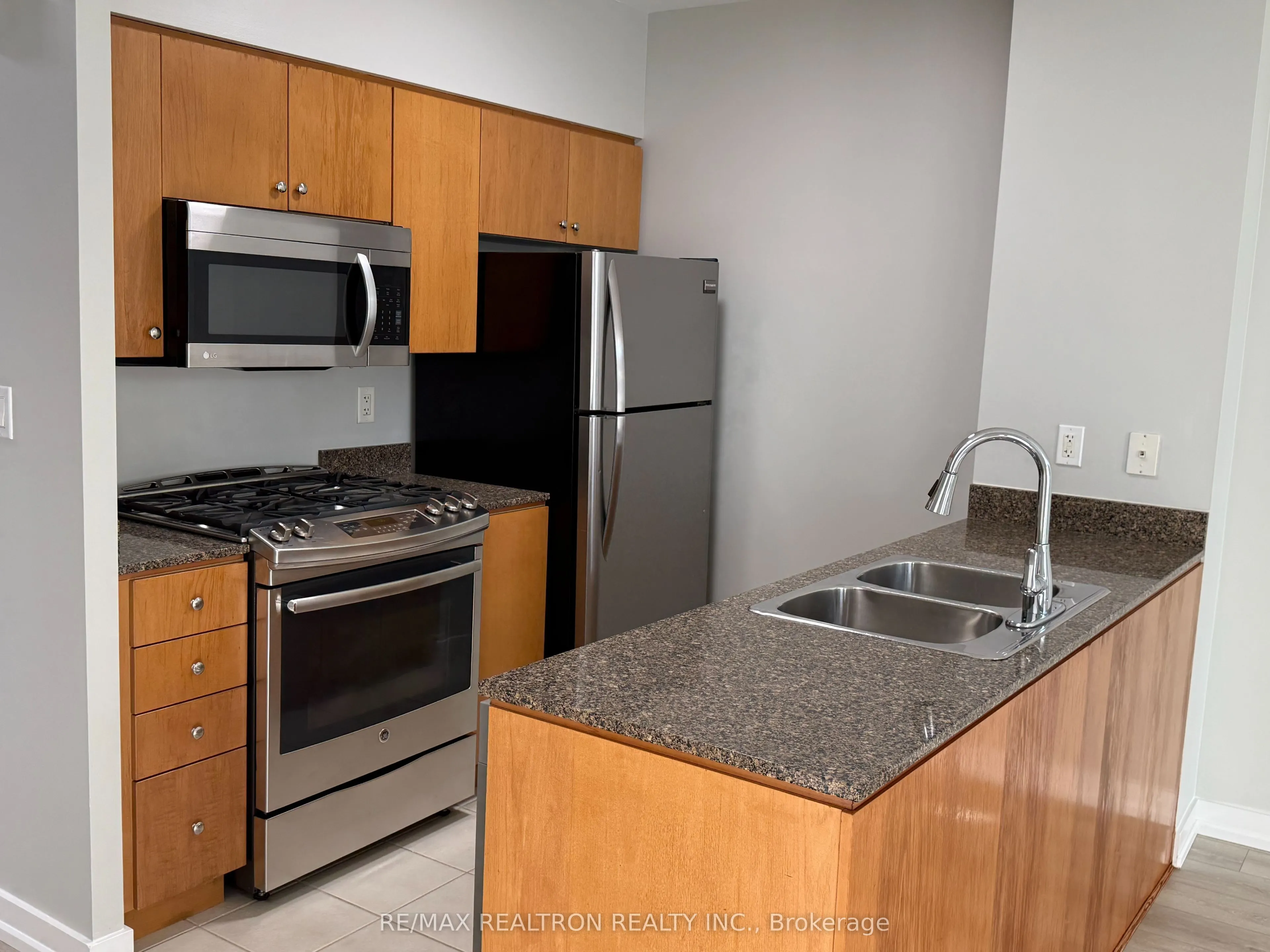 35 Mariner Terrace #202