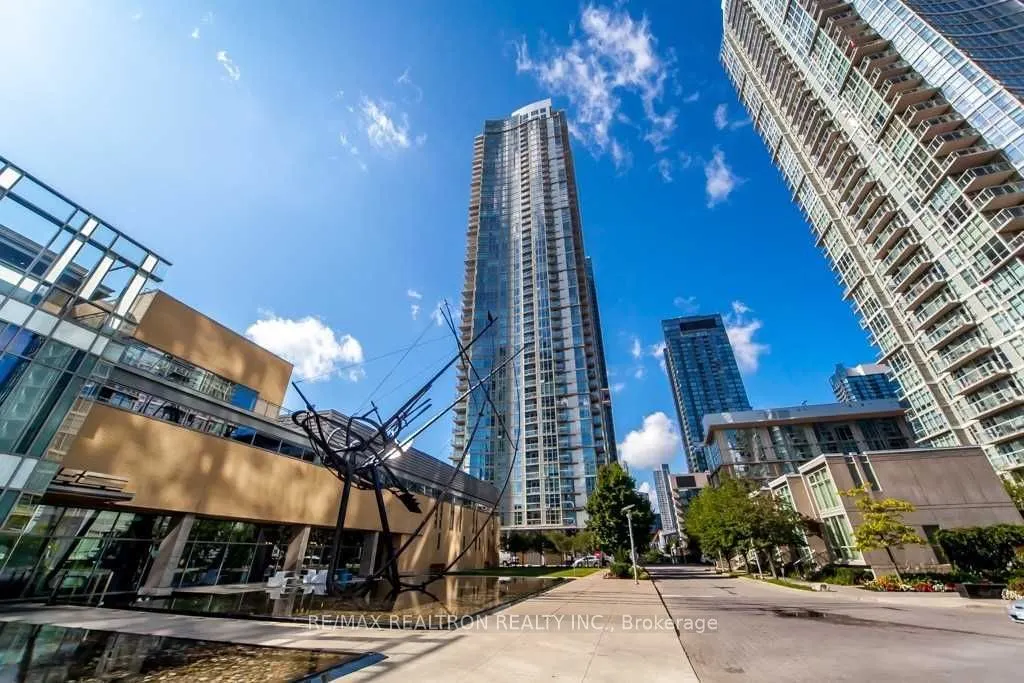 35 Mariner Terrace #202