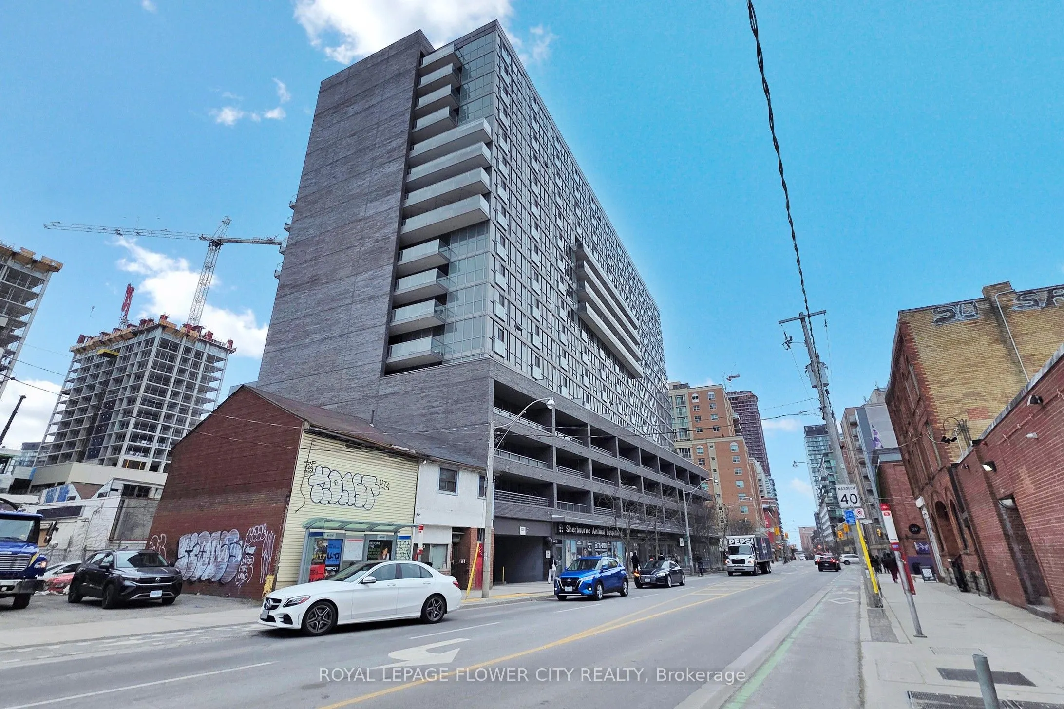320 Richmond Street #104