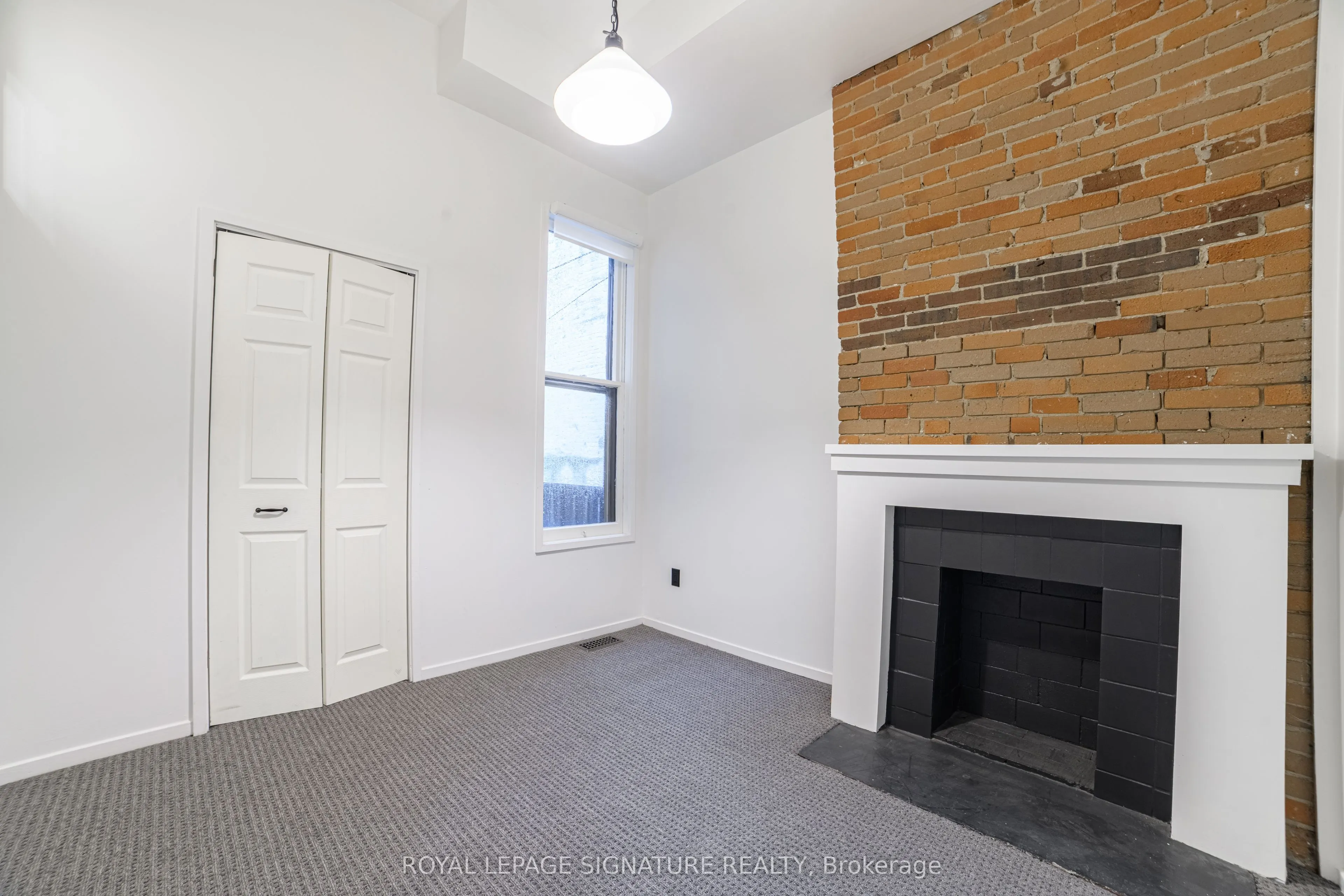 103 Gloucester Street #Main