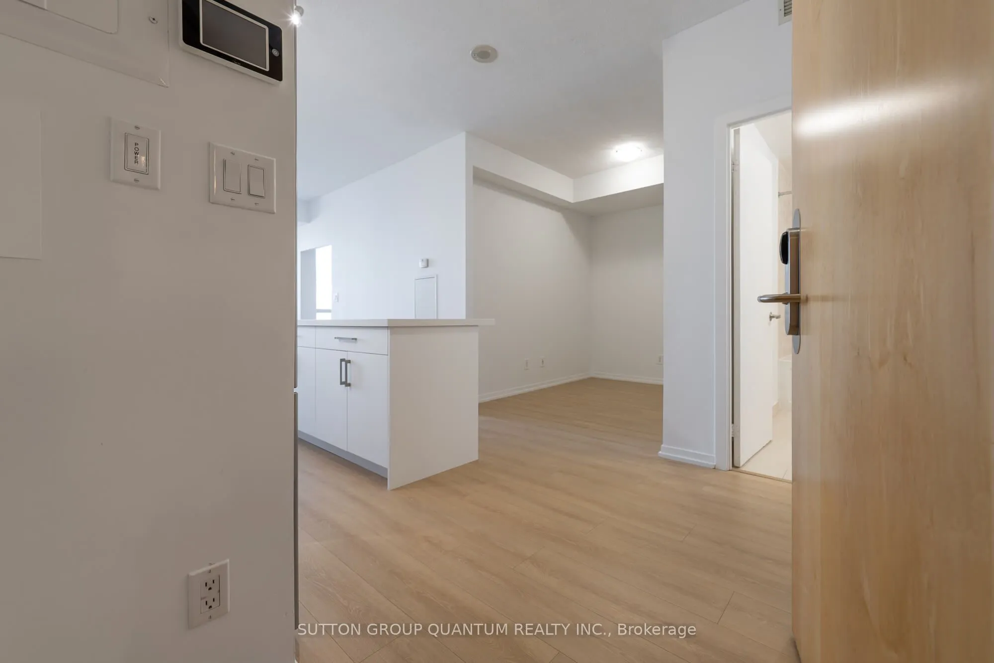 55 Bremner Boulevard #1405