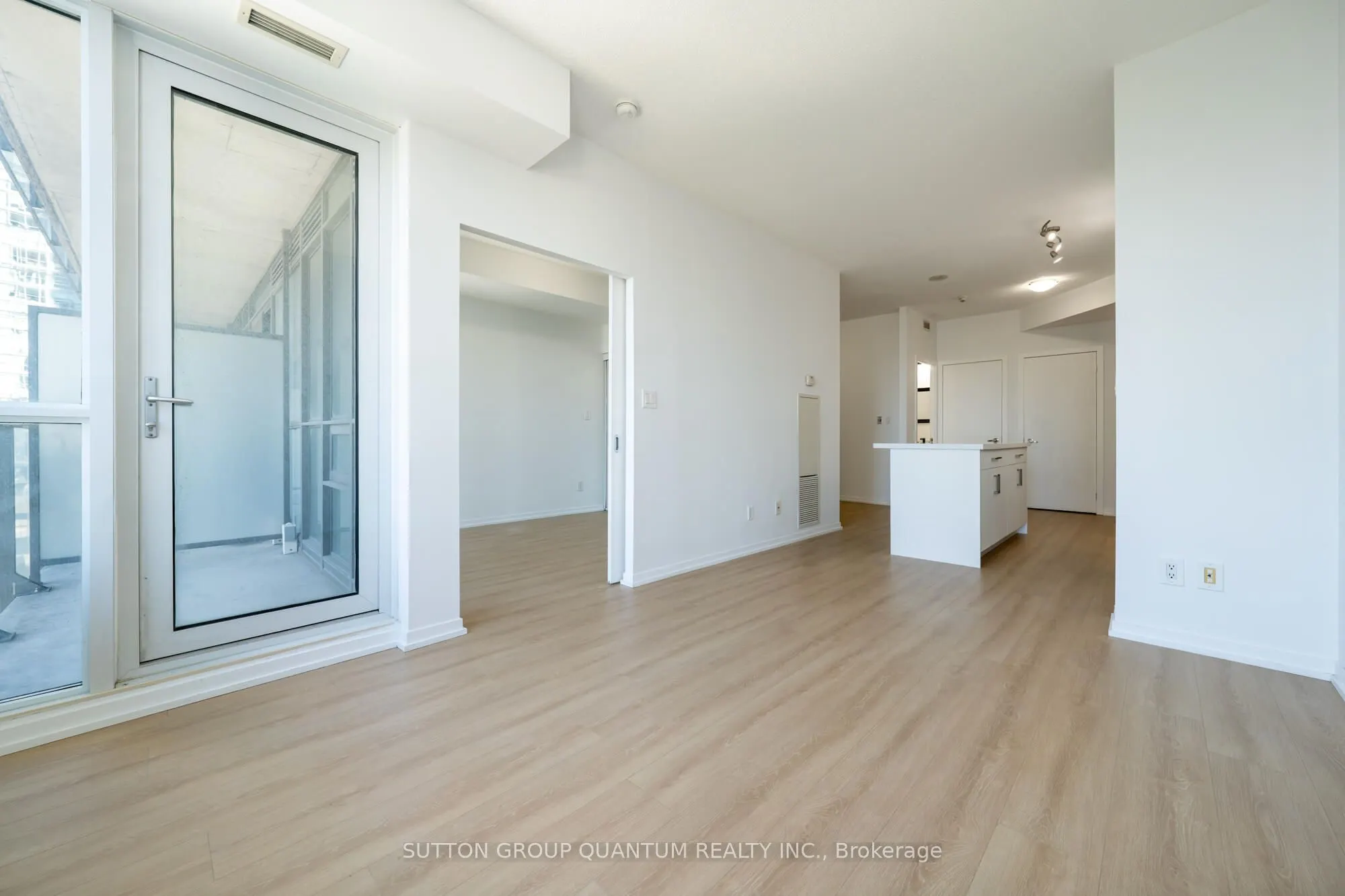 55 Bremner Boulevard #1405