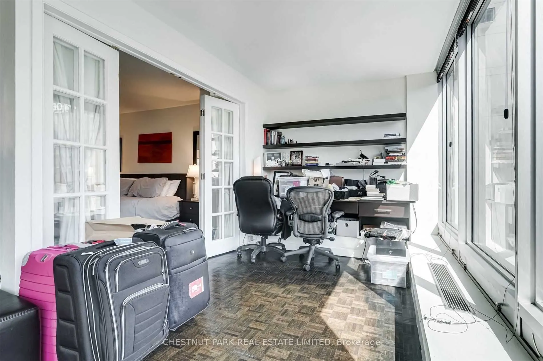 110 Bloor Street W #1206