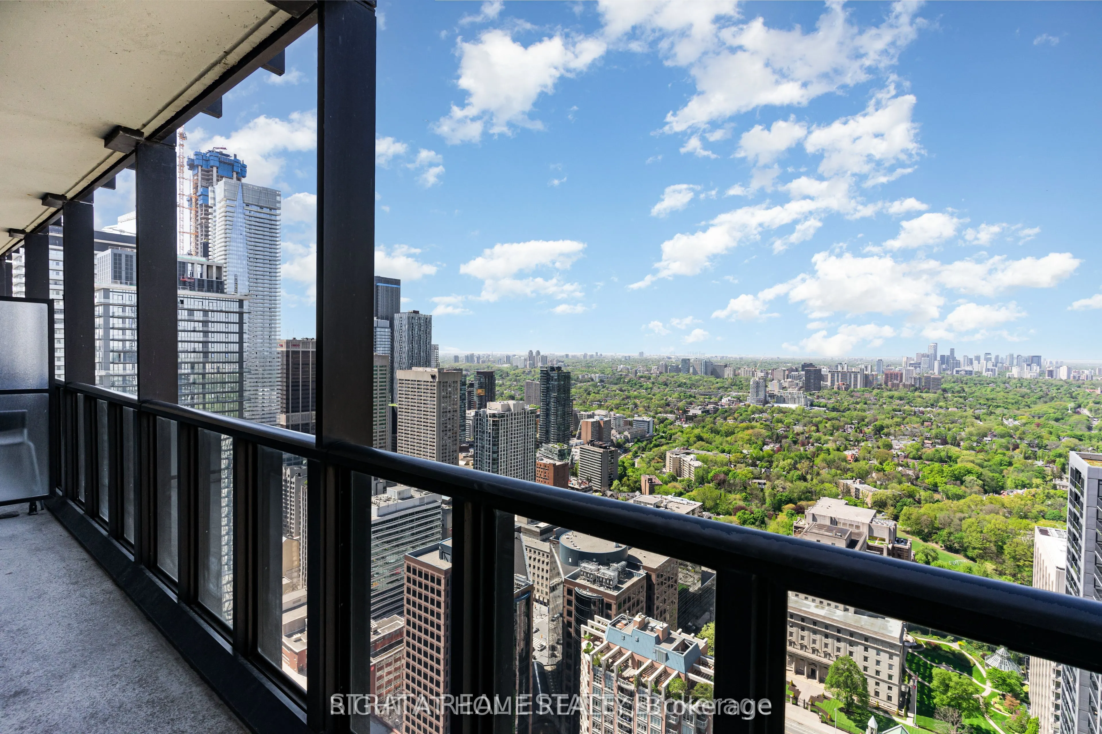 101 Charles Street E #4608
