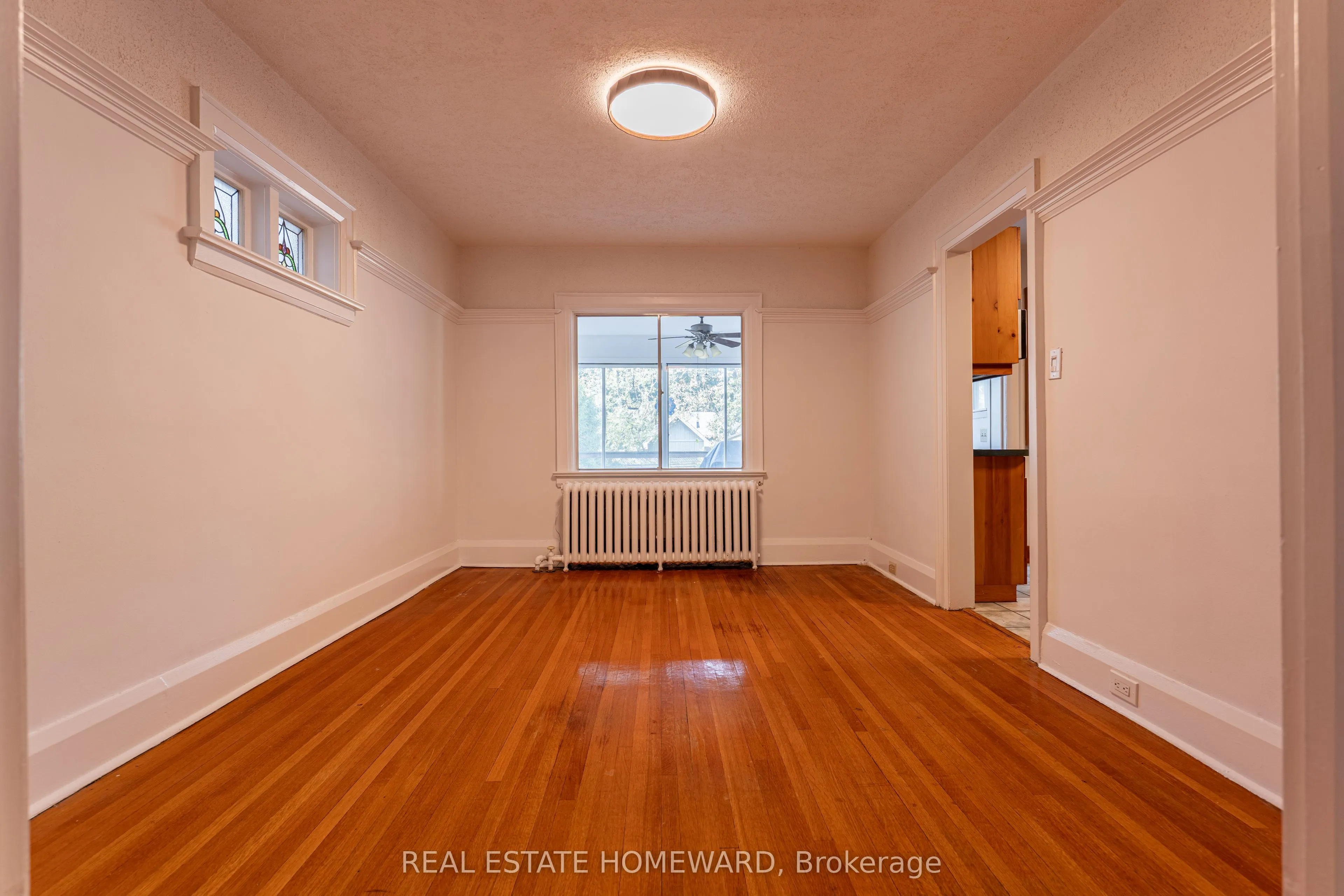 312 Rosewell Avenue