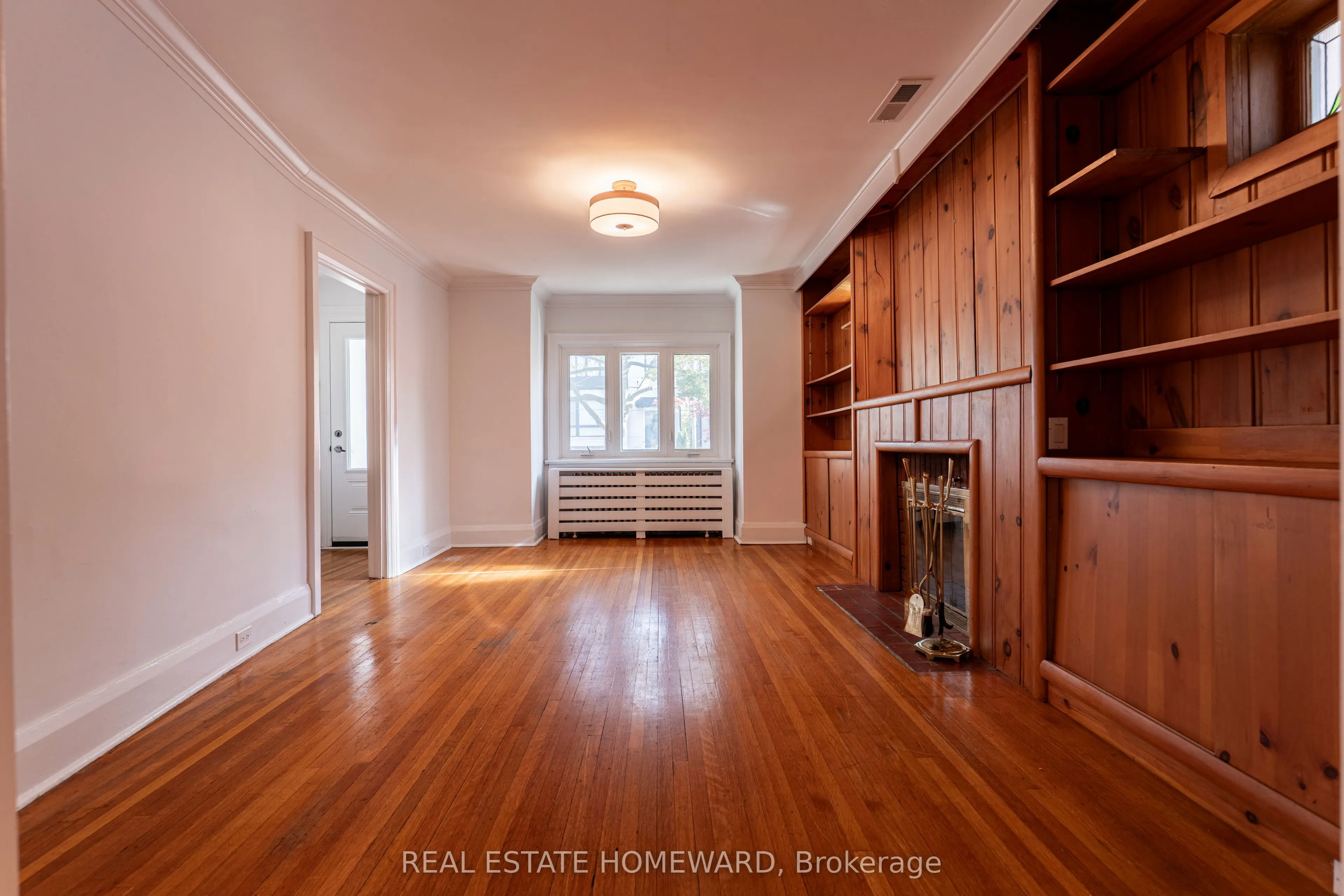 312 Rosewell Avenue