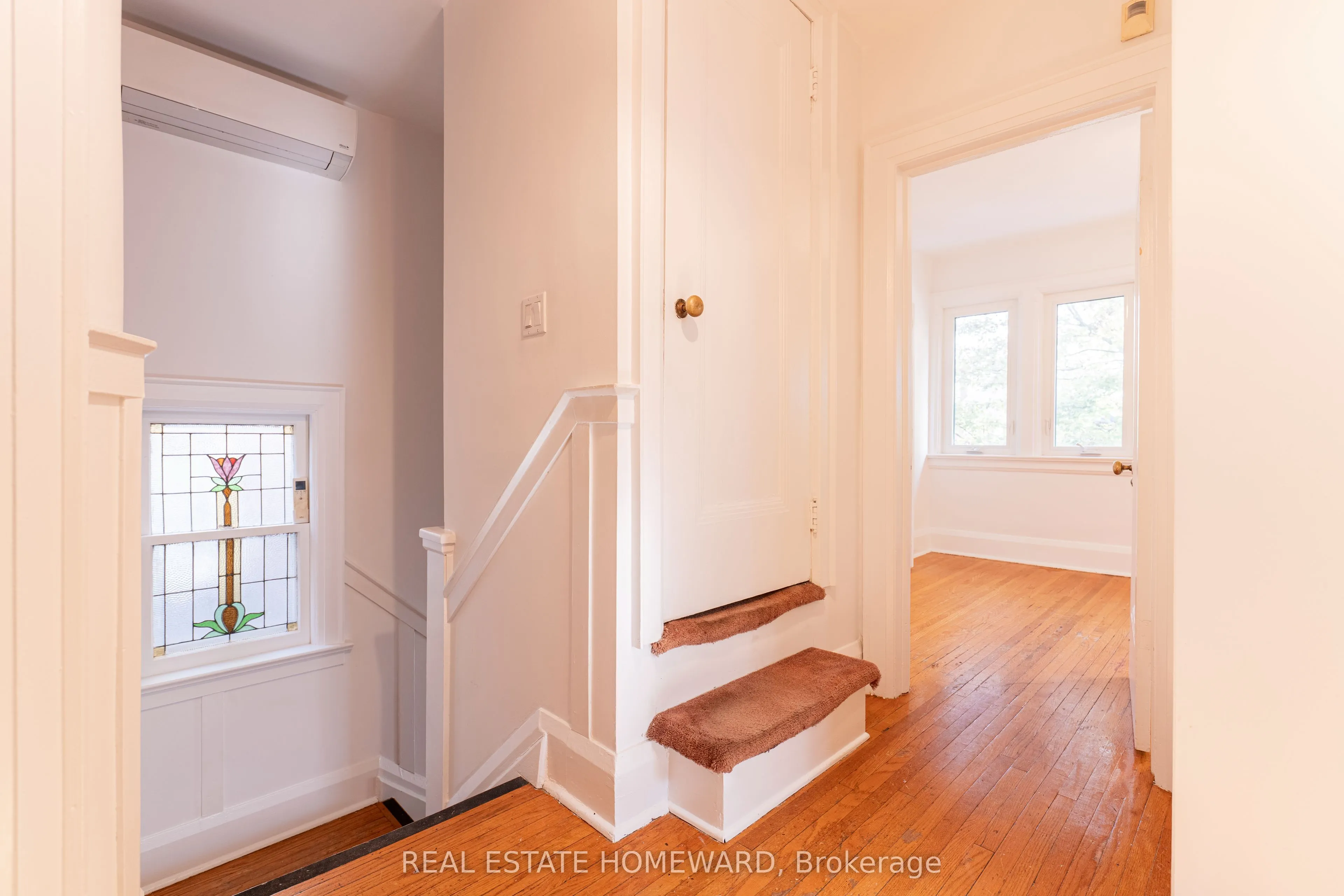 312 Rosewell Avenue