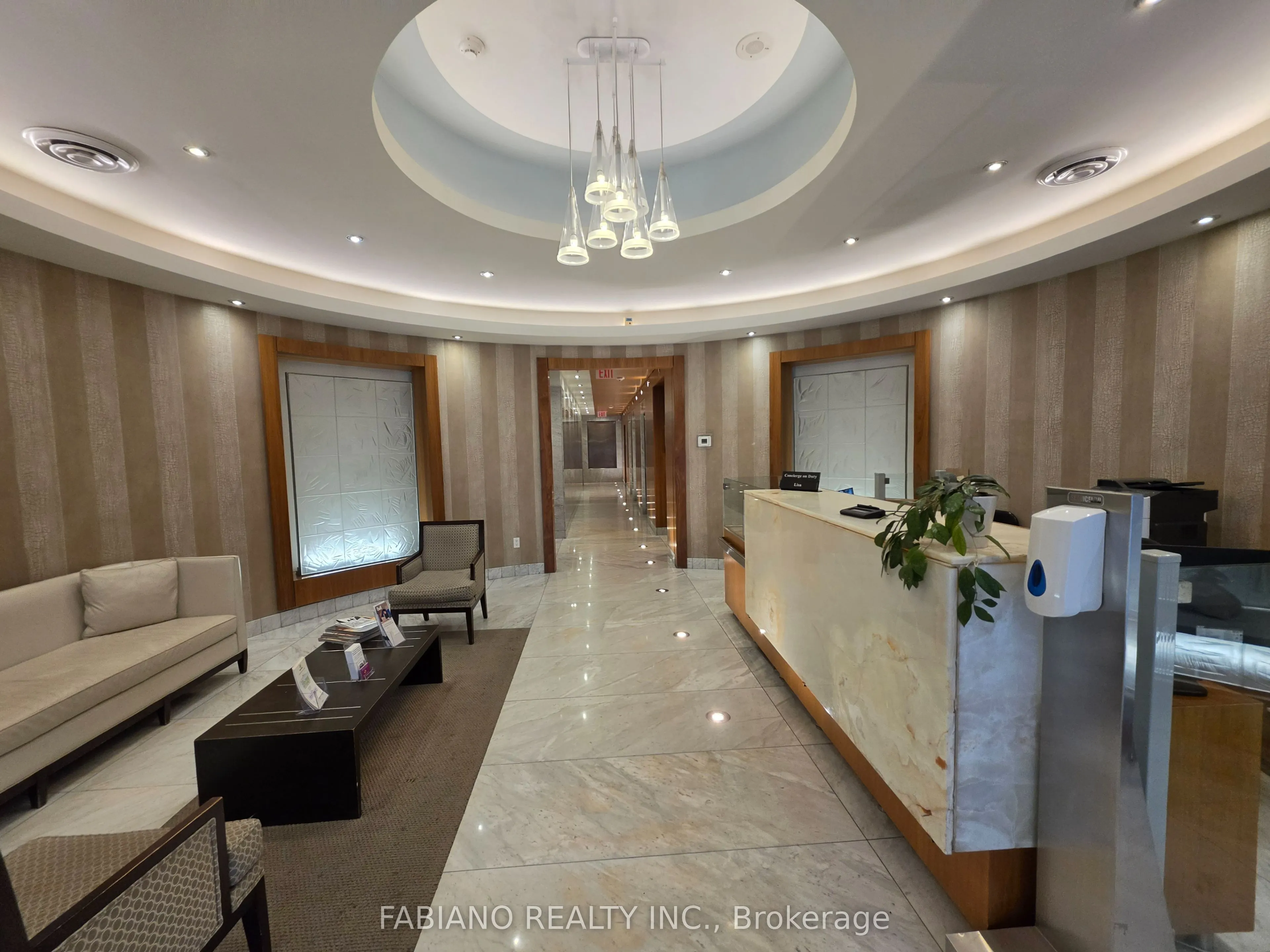 85 Bloor Street E #409