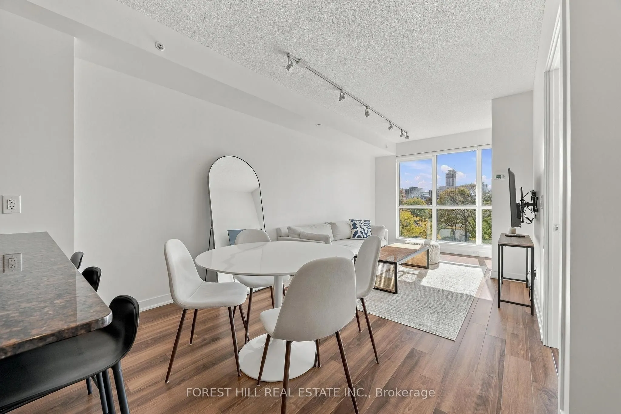 60 Berwick Avenue #505