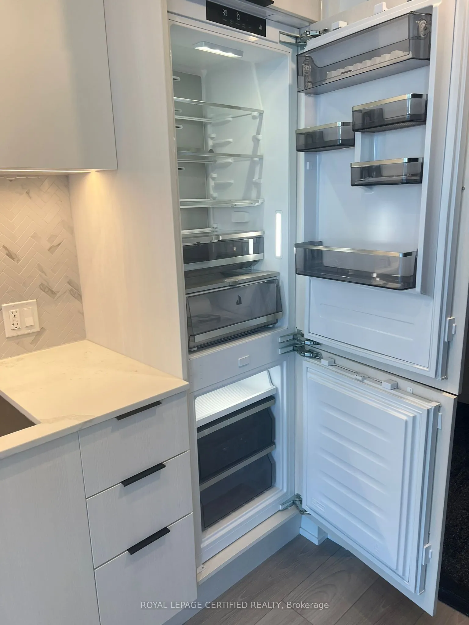 82 Dalhousie Street #2905