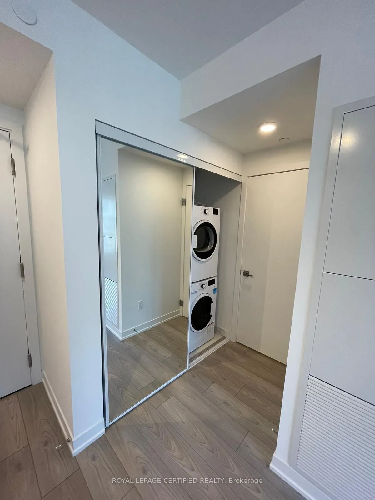 82 Dalhousie Street #2905