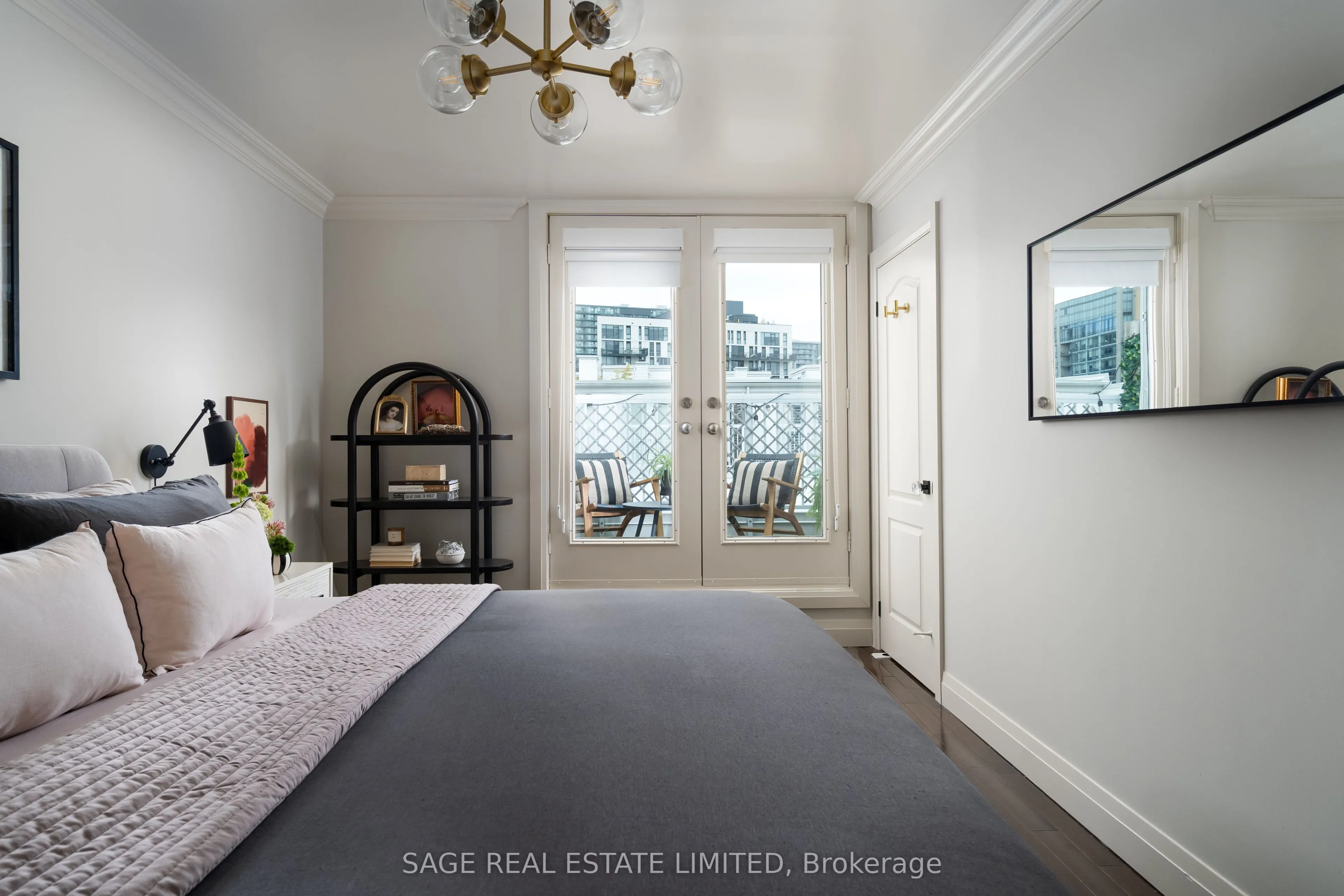 12 Sudbury Street #2603