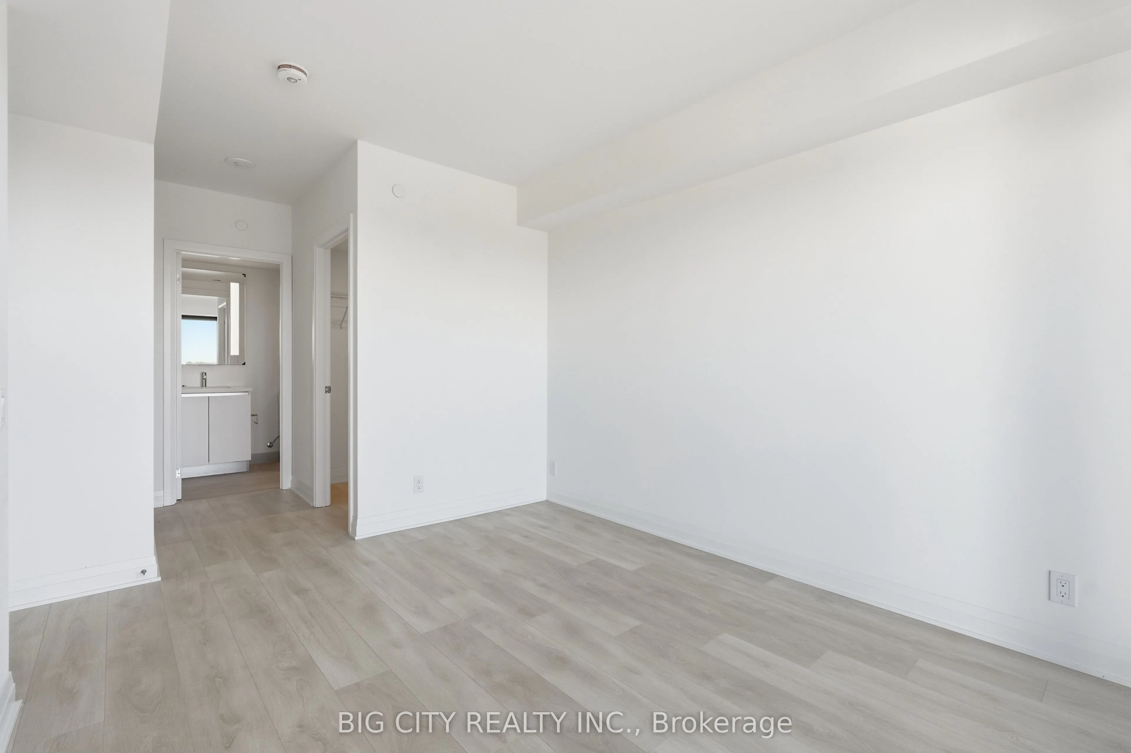 25 Frederick Todd Way #1203