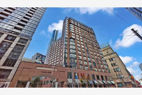 7 Carlton Street #1702