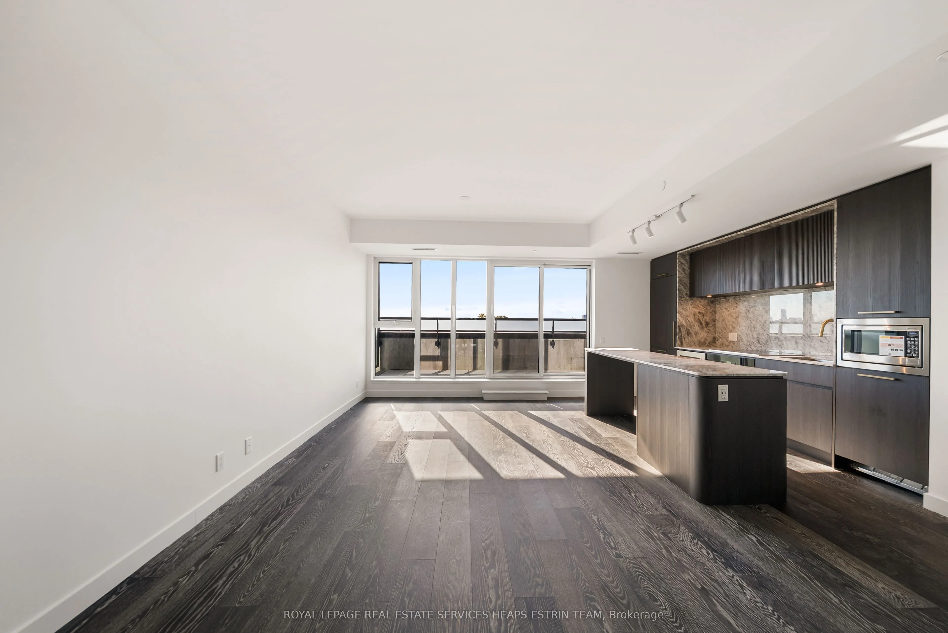 908 St.Clair Ave West Avenue #612