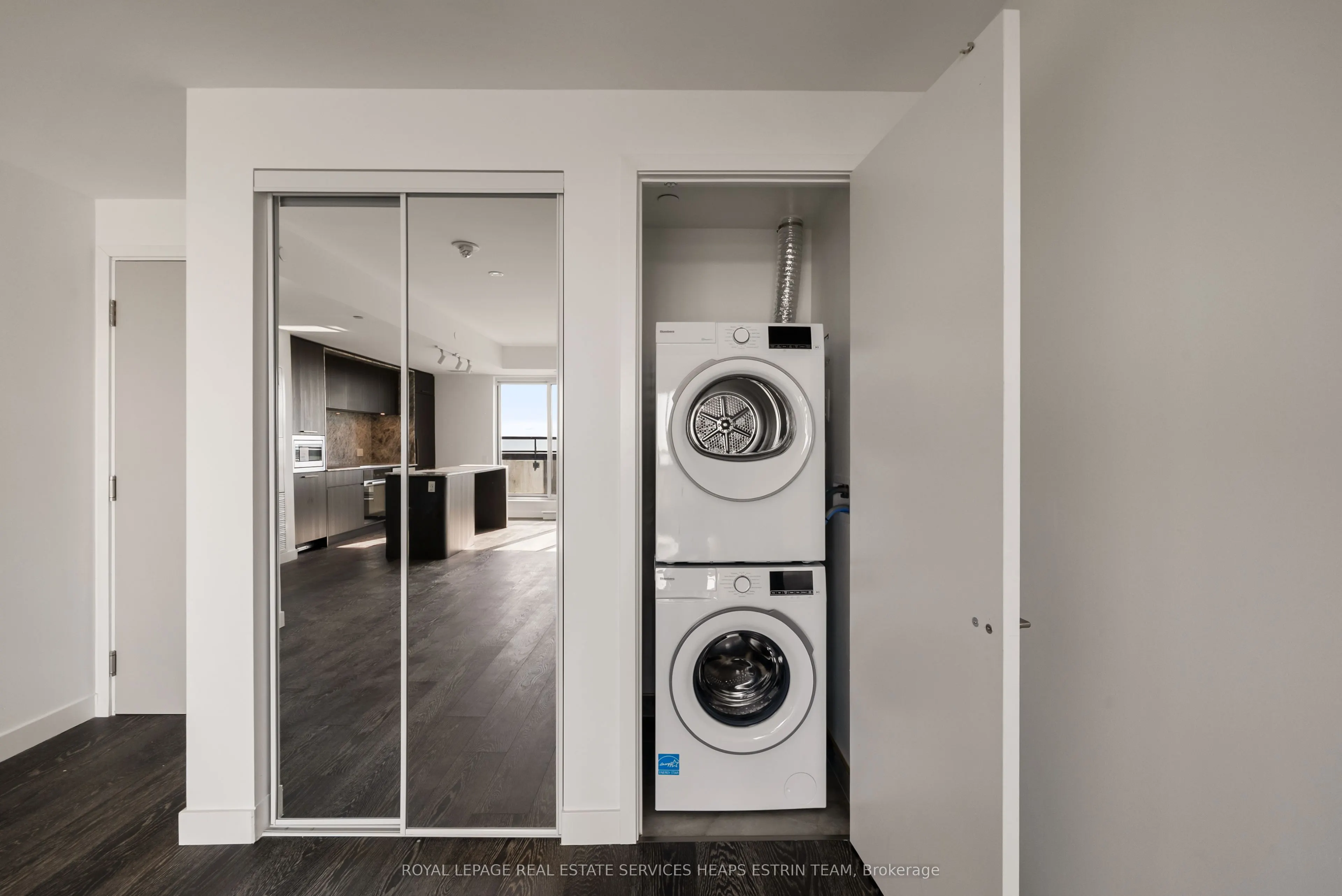 908 St.Clair Ave West Avenue #612