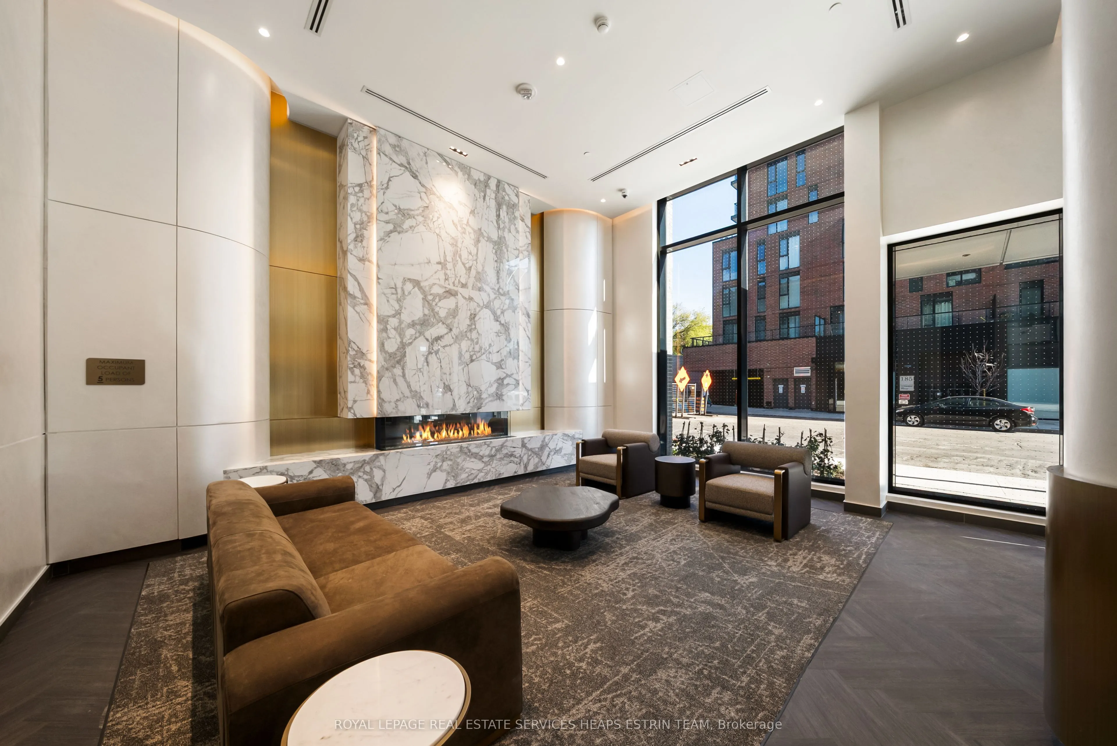 908 St.Clair Ave West Avenue #612