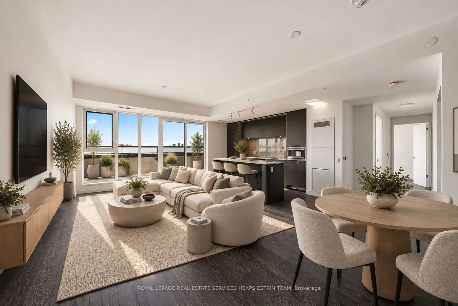 908 St.Clair Ave West Avenue #612
