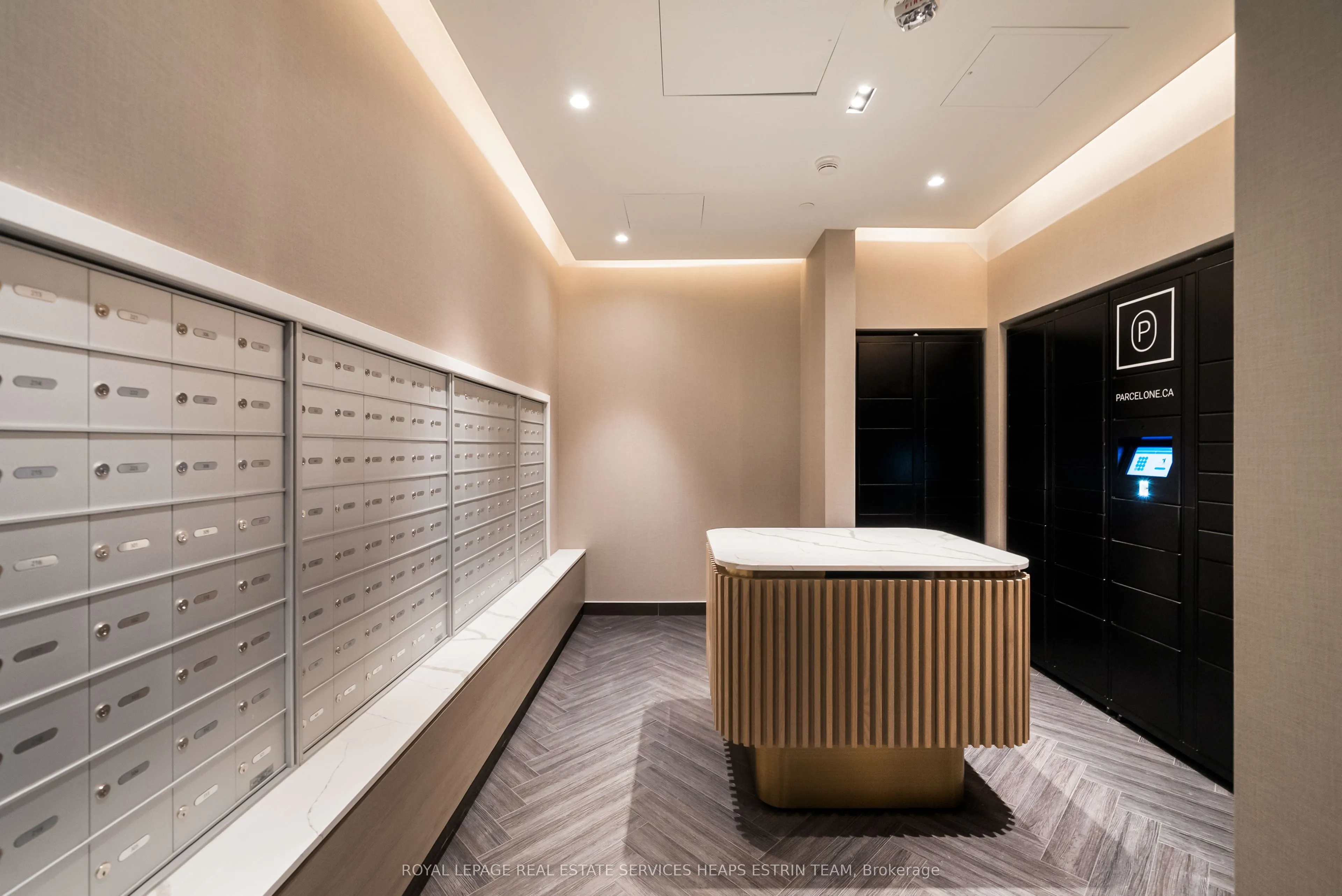 908 St.Clair Ave West Avenue #612