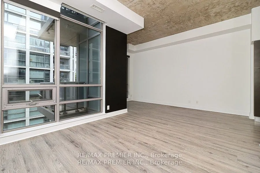 399 Adelaide Street W #501