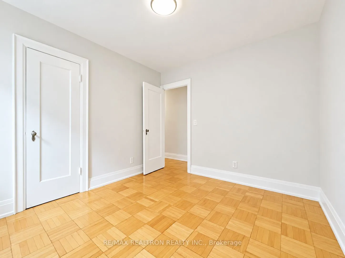 398 Avenue Road #322