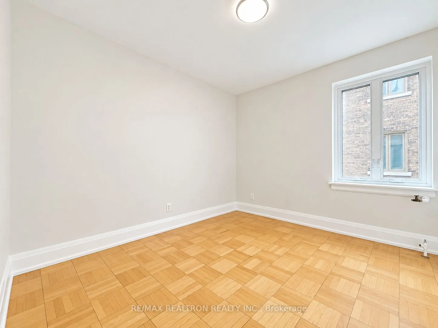 398 Avenue Road #322