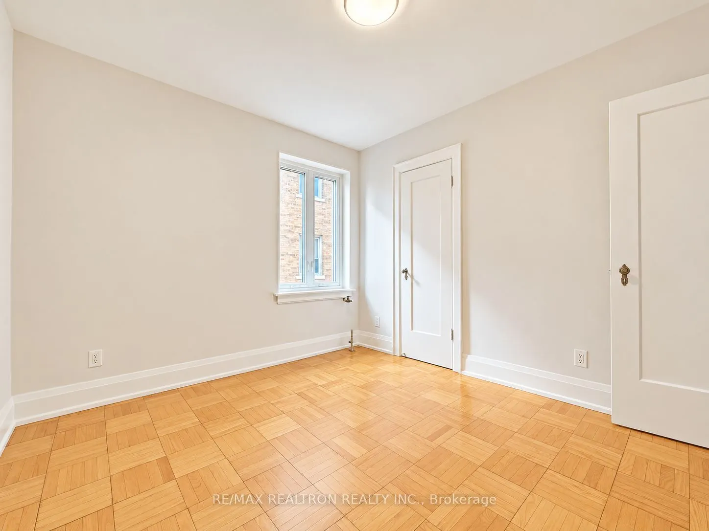 398 Avenue Road #322