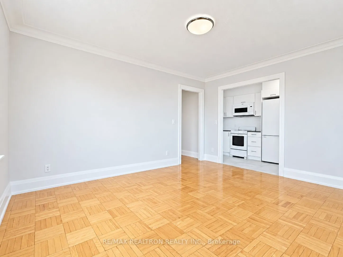 398 Avenue Road #322