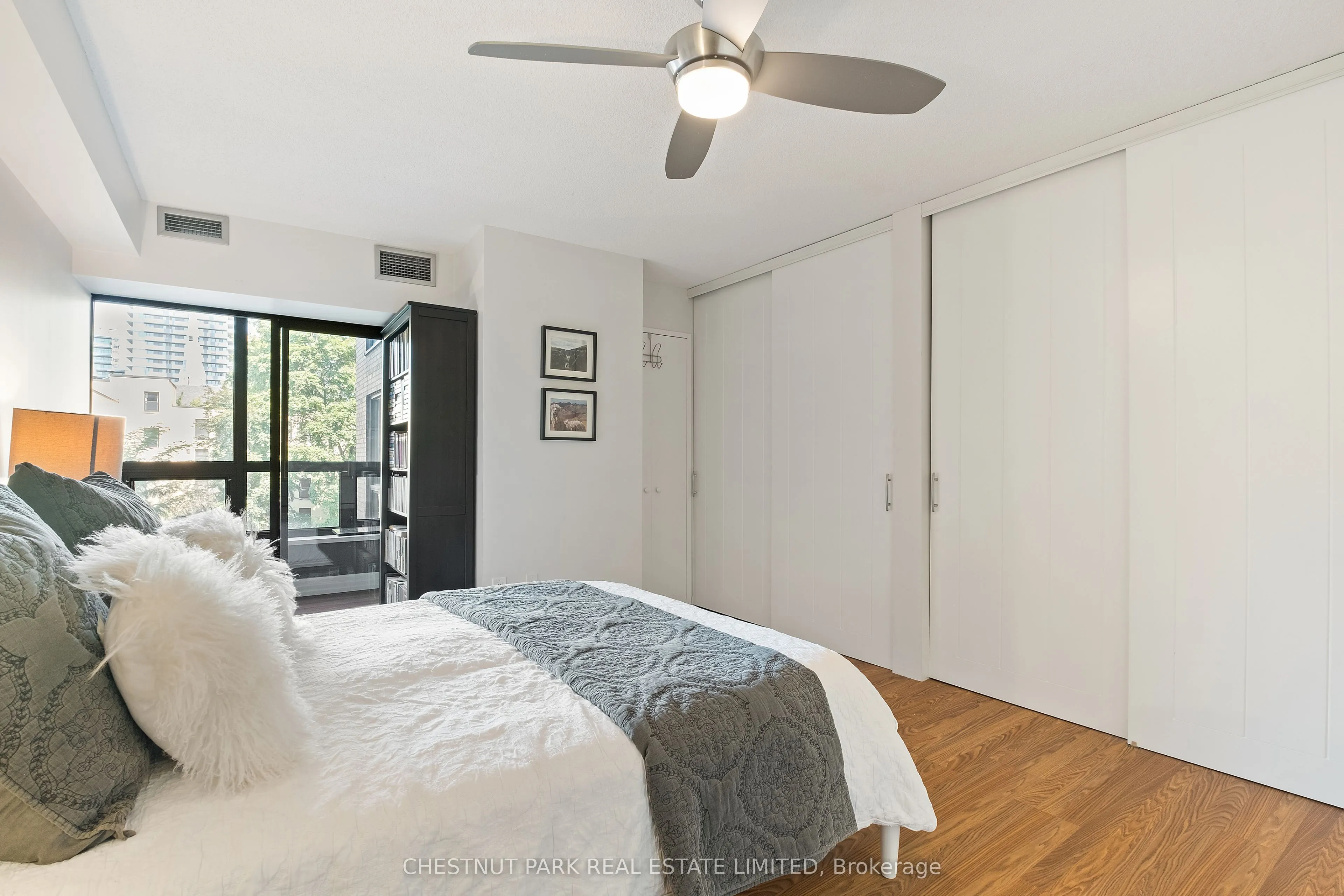 62 Wellesley Street W #304