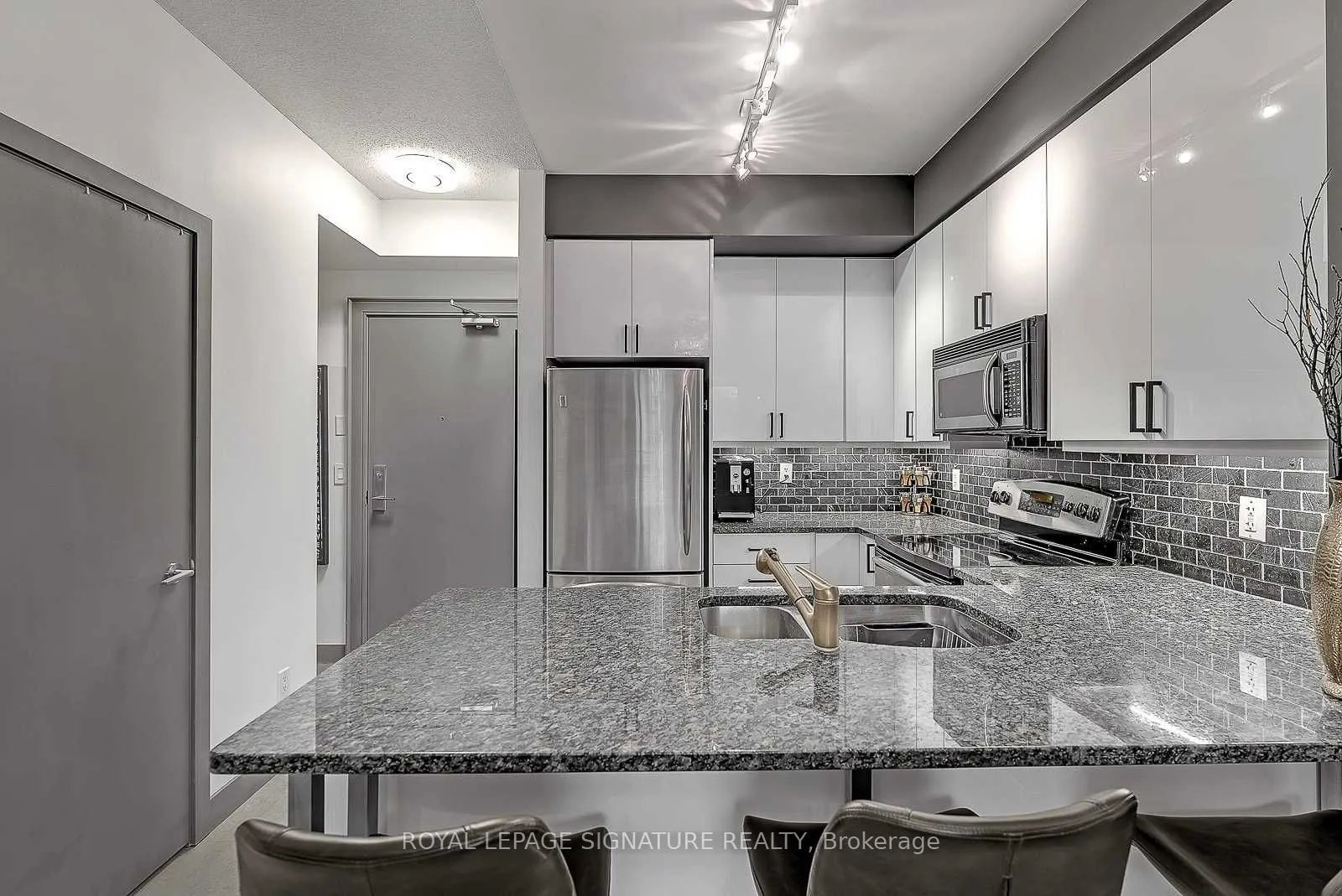 438 King Street W #1315