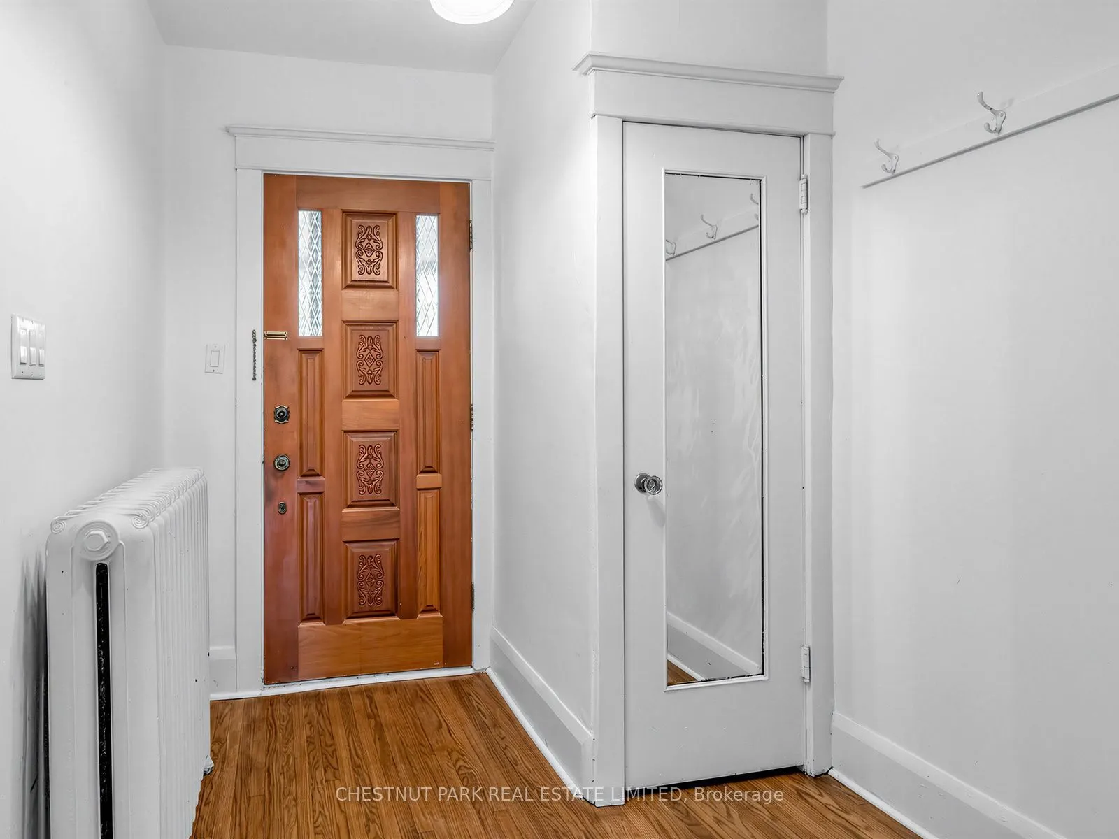 122 Forman Avenue