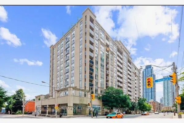 225 Wellesley Street E #407