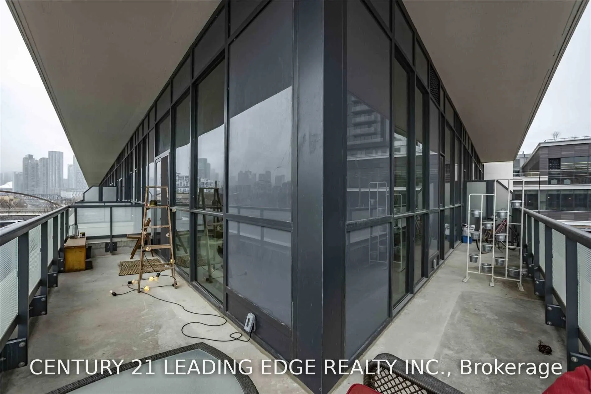 50 Ordnance Street #307