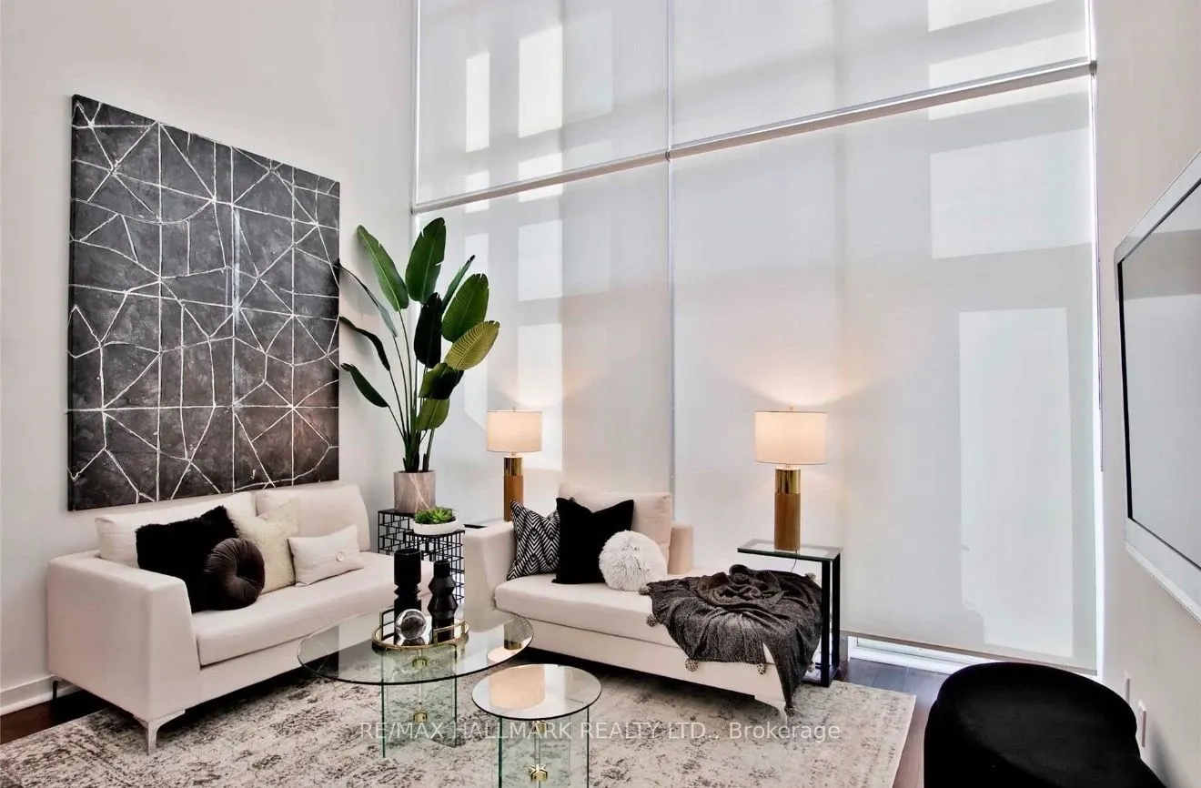 5 Hanna Avenue #108