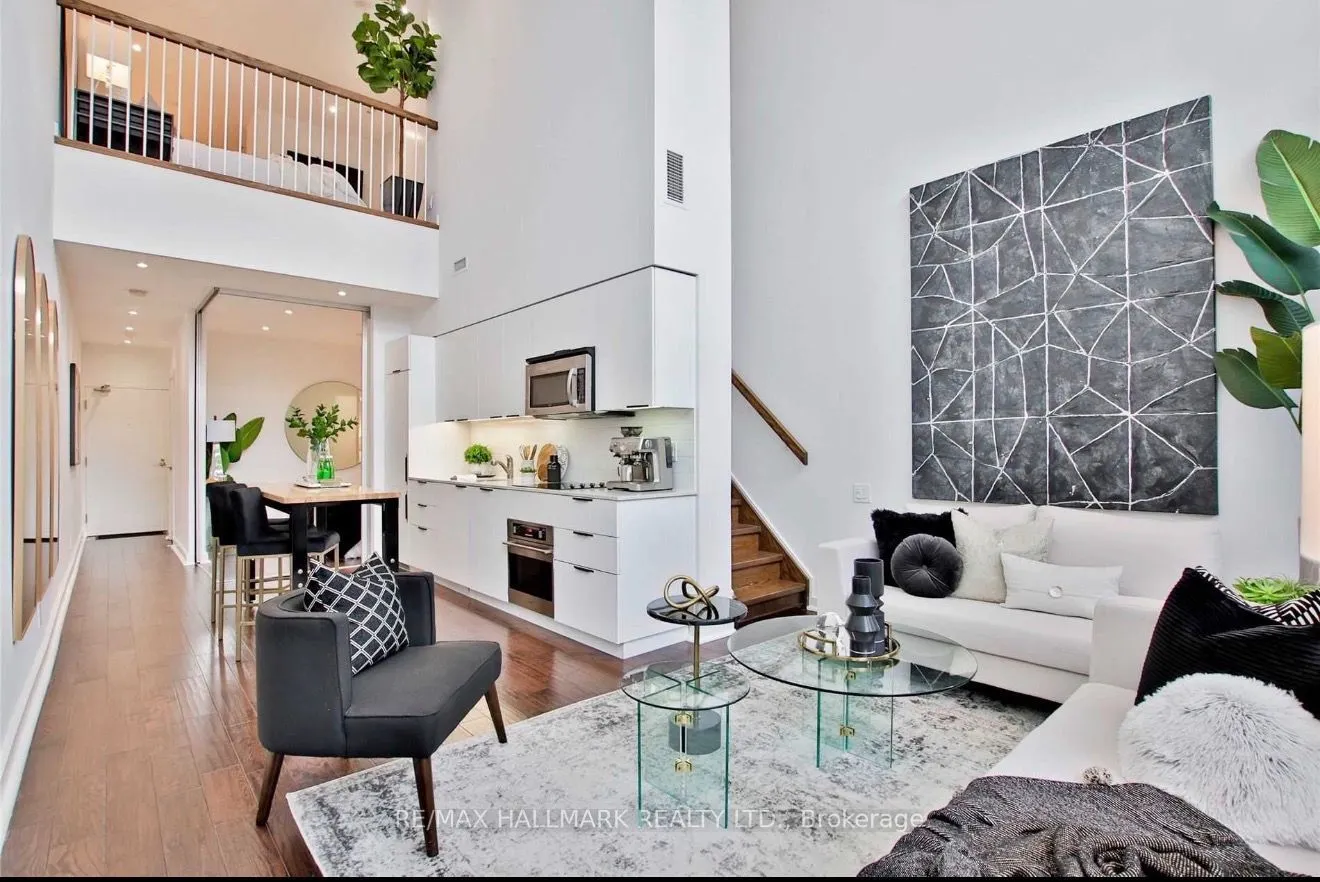 5 Hanna Avenue #108