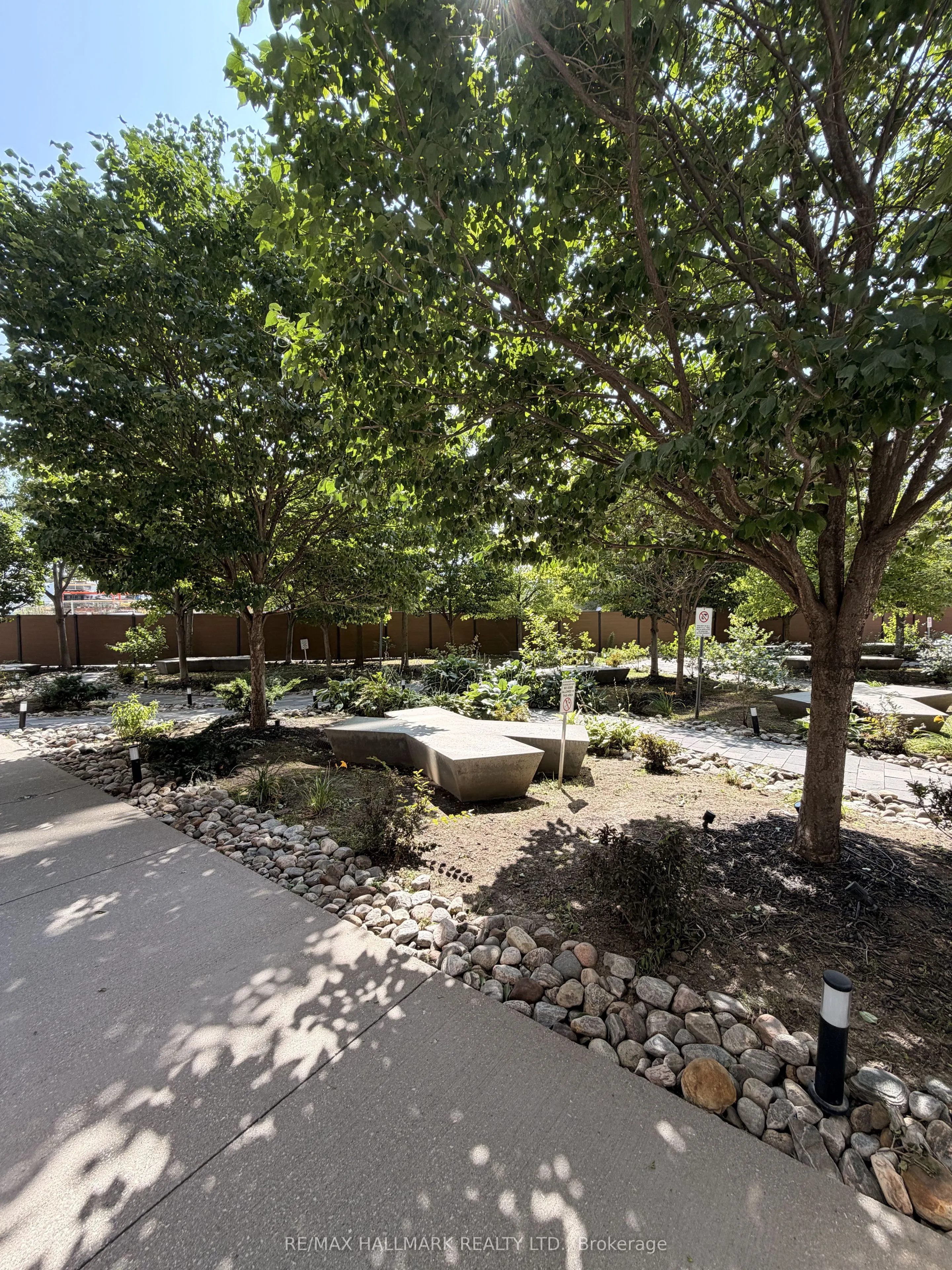 5 Hanna Avenue #108