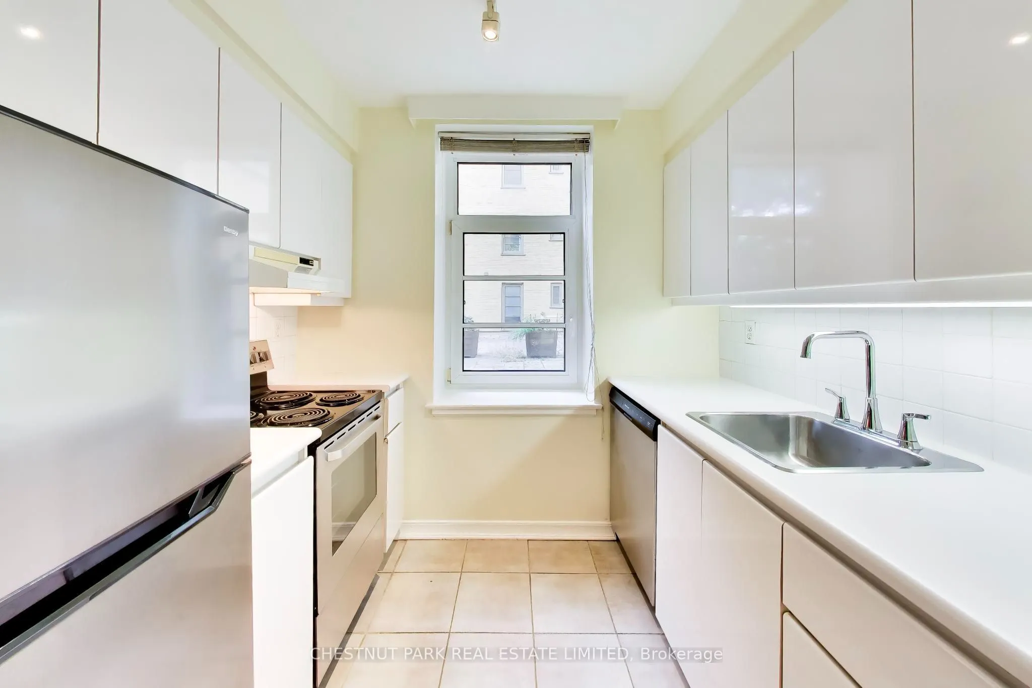 717 Eglinton Avenue W #103