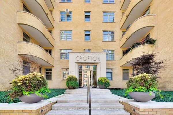 717 Eglinton Avenue W #103