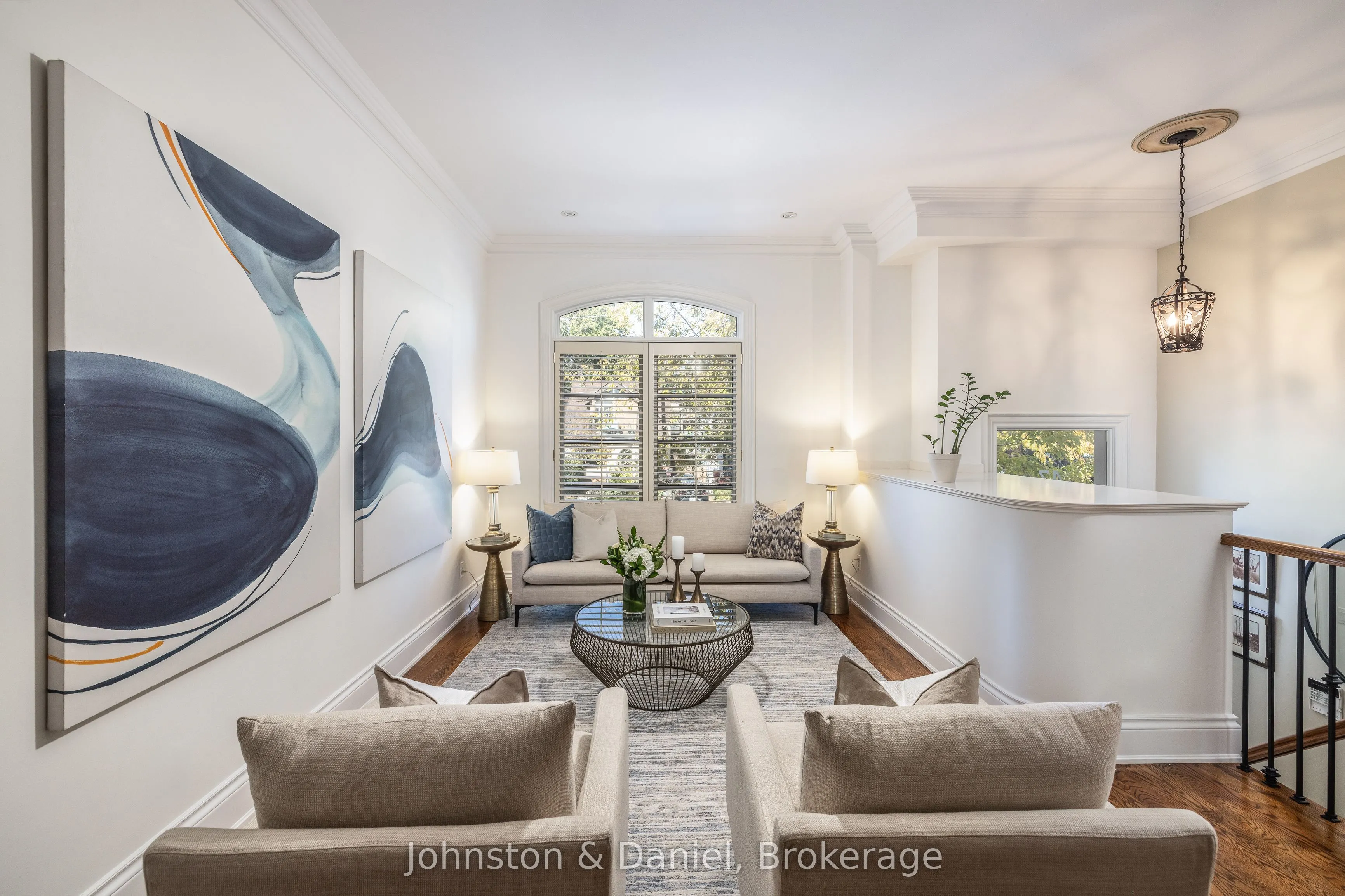 47 Castlefield Avenue