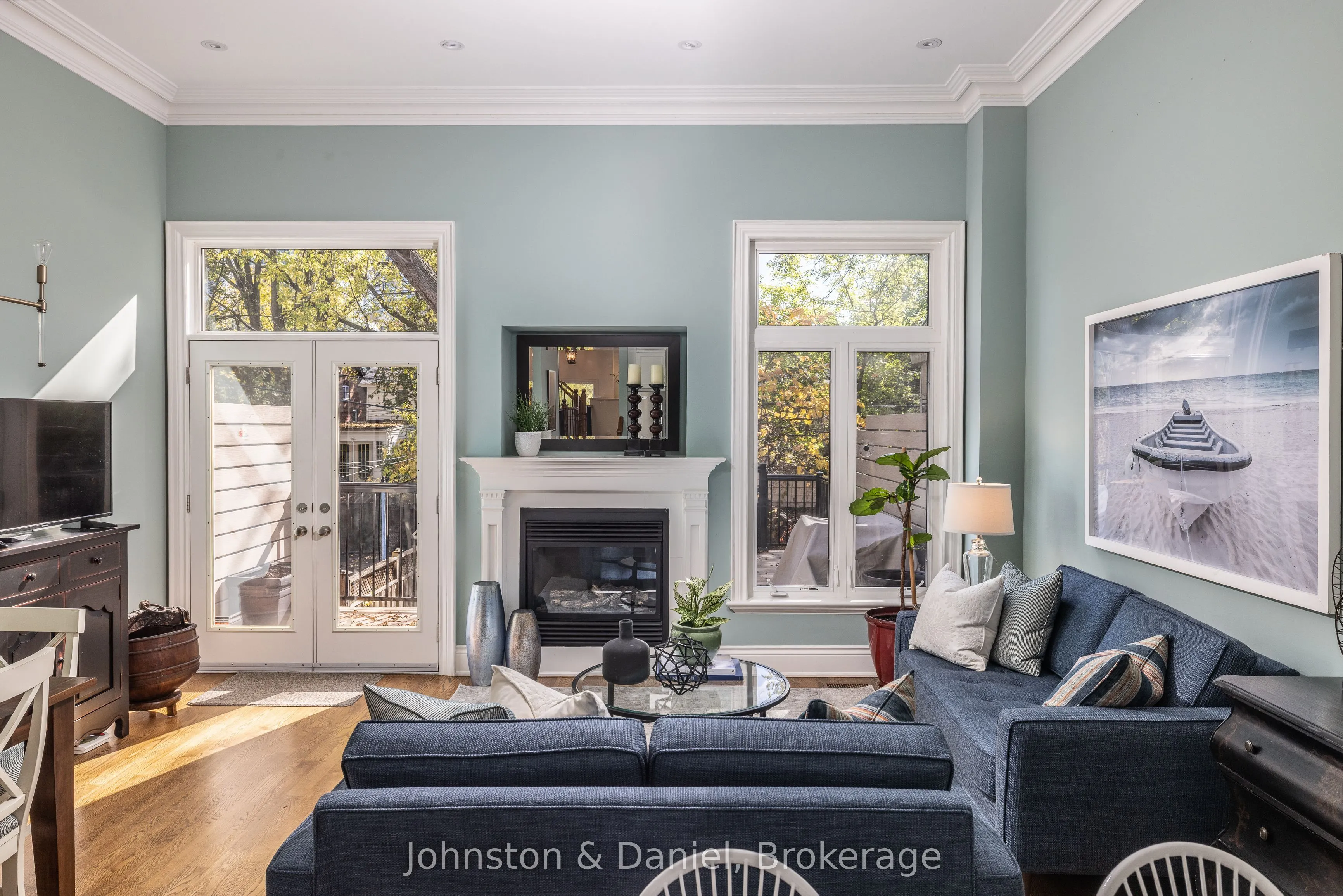47 Castlefield Avenue