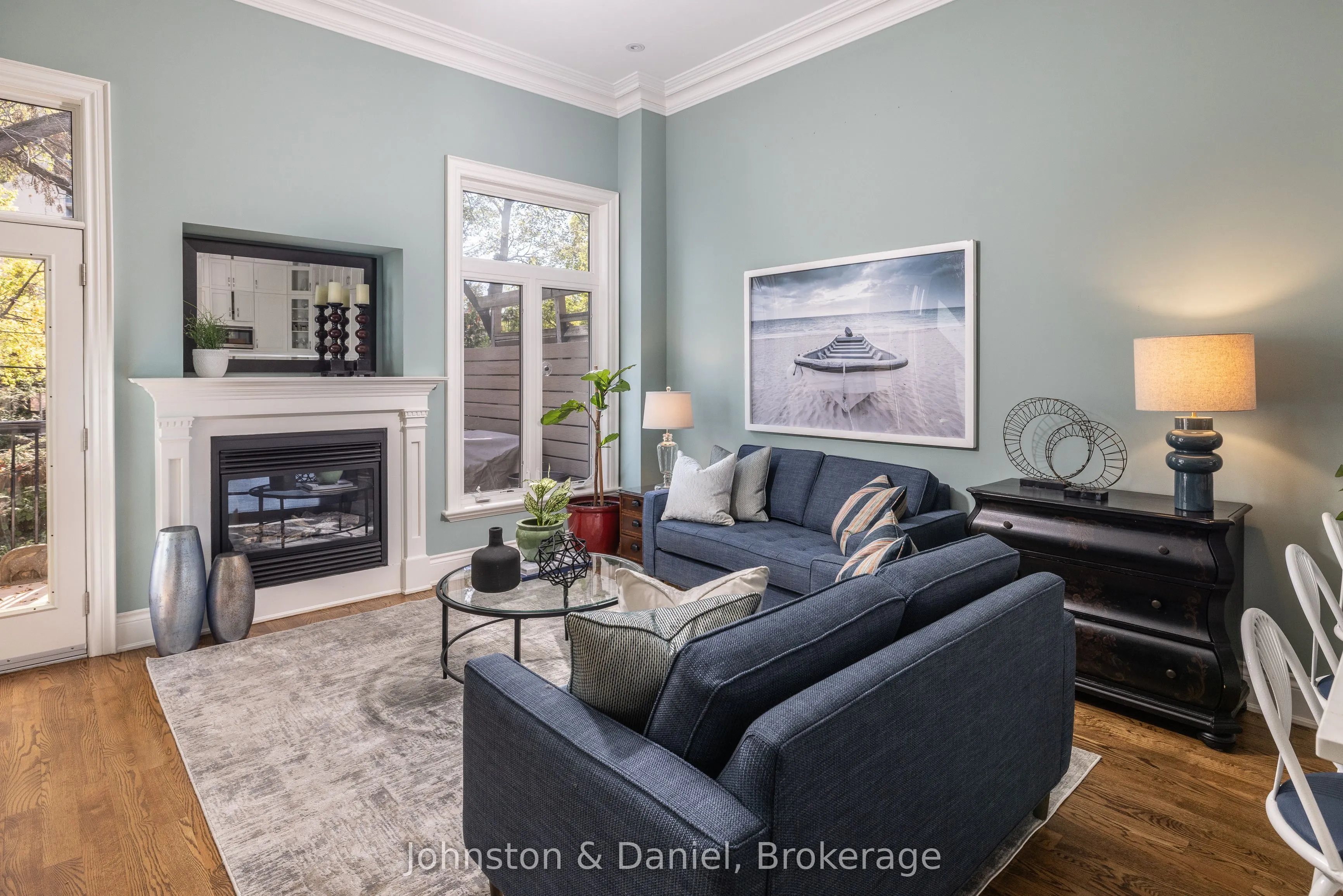 47 Castlefield Avenue